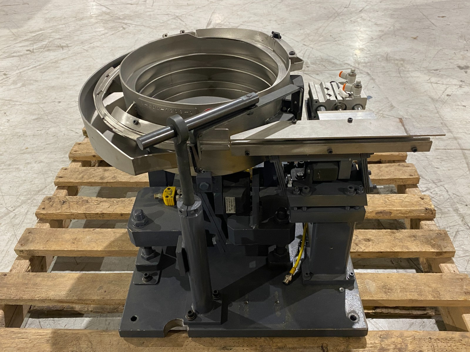 Vibromatic 12" Vibrating Bowl Feeder w/ H002 Feeder/Incline Controller - Used - Maverick Industrial Sales