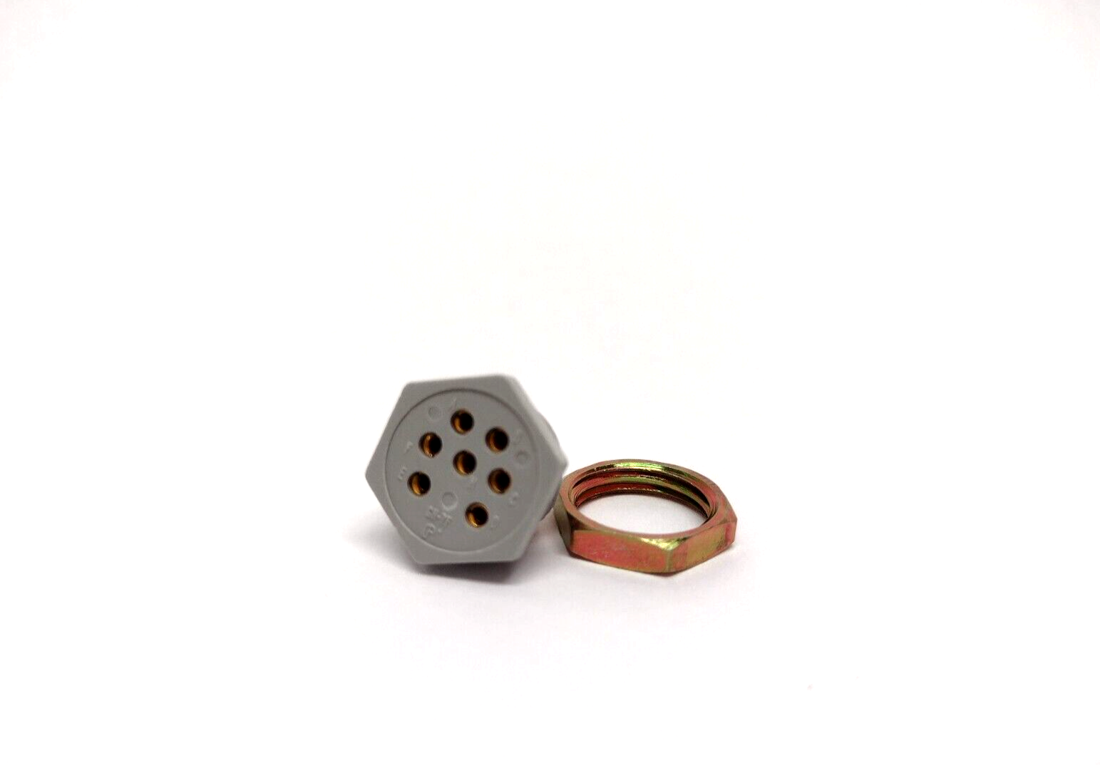 7f F Connect Module GH7FSCNO (F) | GH7FSCNO (F) 7 Pin Female Harness Connector GH-7F
