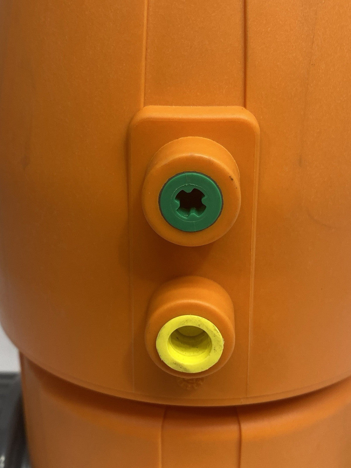 161624617 | Georg Fischer DIASTAR Ten Diaphragm Valve 198151699 DAMAGED TOP PLUG - New – Open box - Maverick Industrial Sales