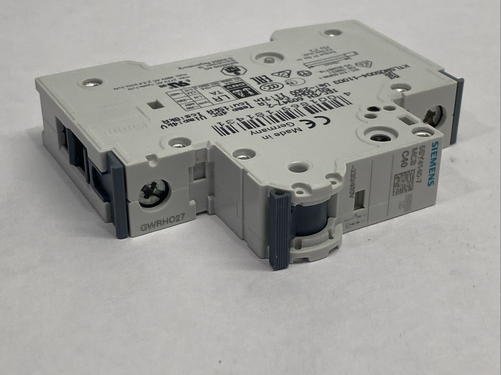 Siemens 5SY4140-7 Miniature Circuit Breaker C40 1-Pole 40A 230/400V - Maverick Industrial Sales