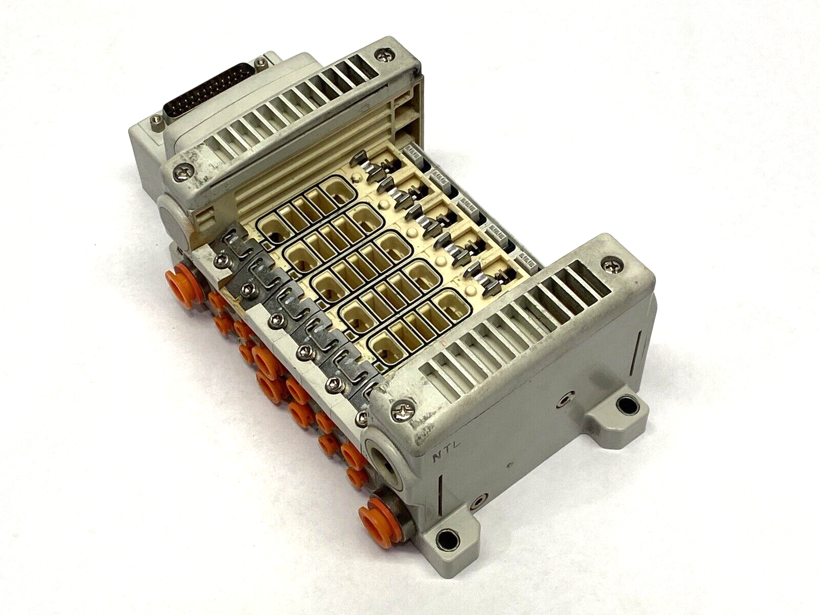 SMC VV5QC21-06N3F00-5 Pneumatic Manifold Assembly D-Sub Connector 6-Station - Maverick Industrial Sales