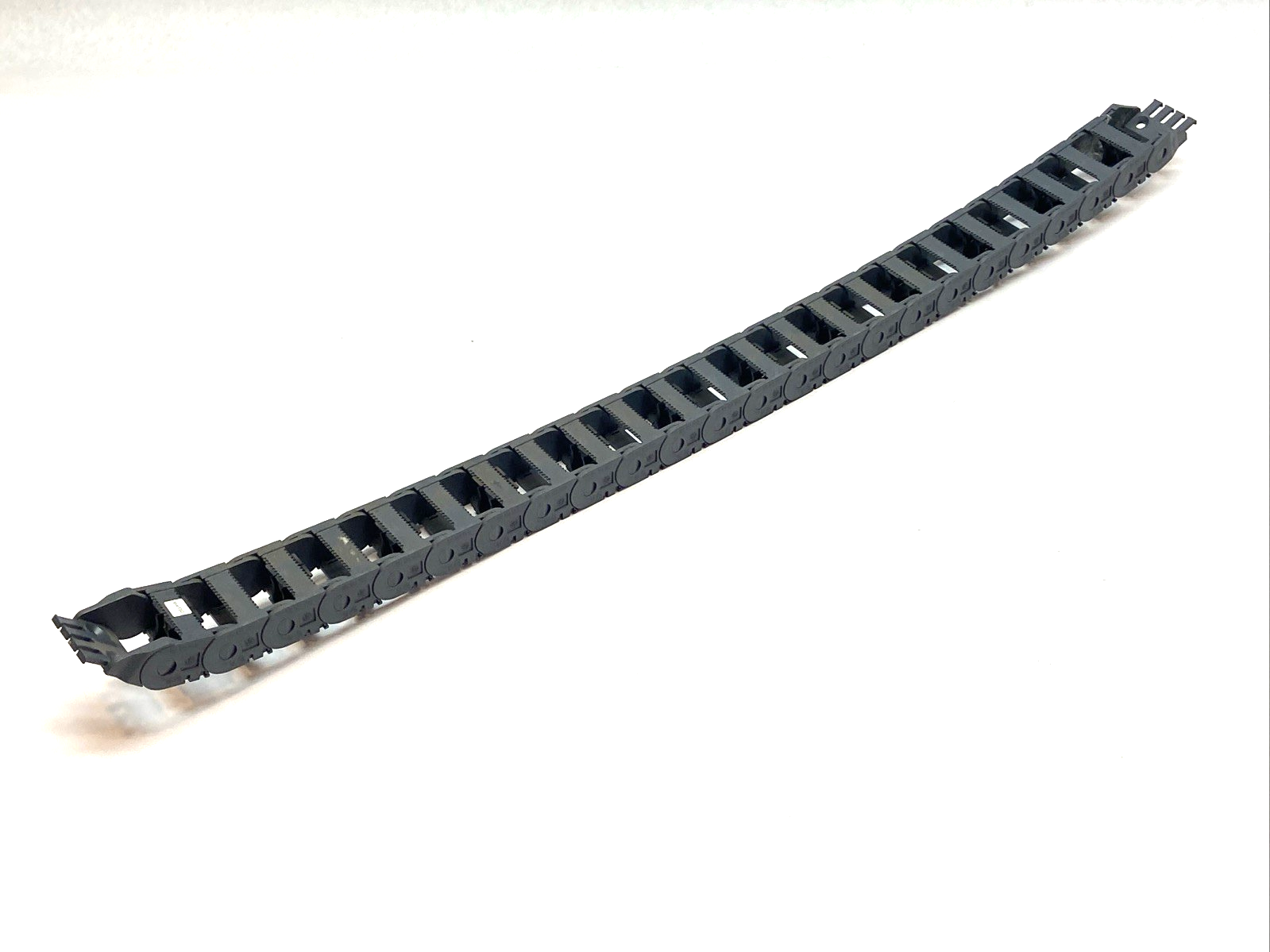 Igus 1500.038.100 E-Chain Cable Carrier 24 Links 33-1/2" Long - Maverick Industrial Sales