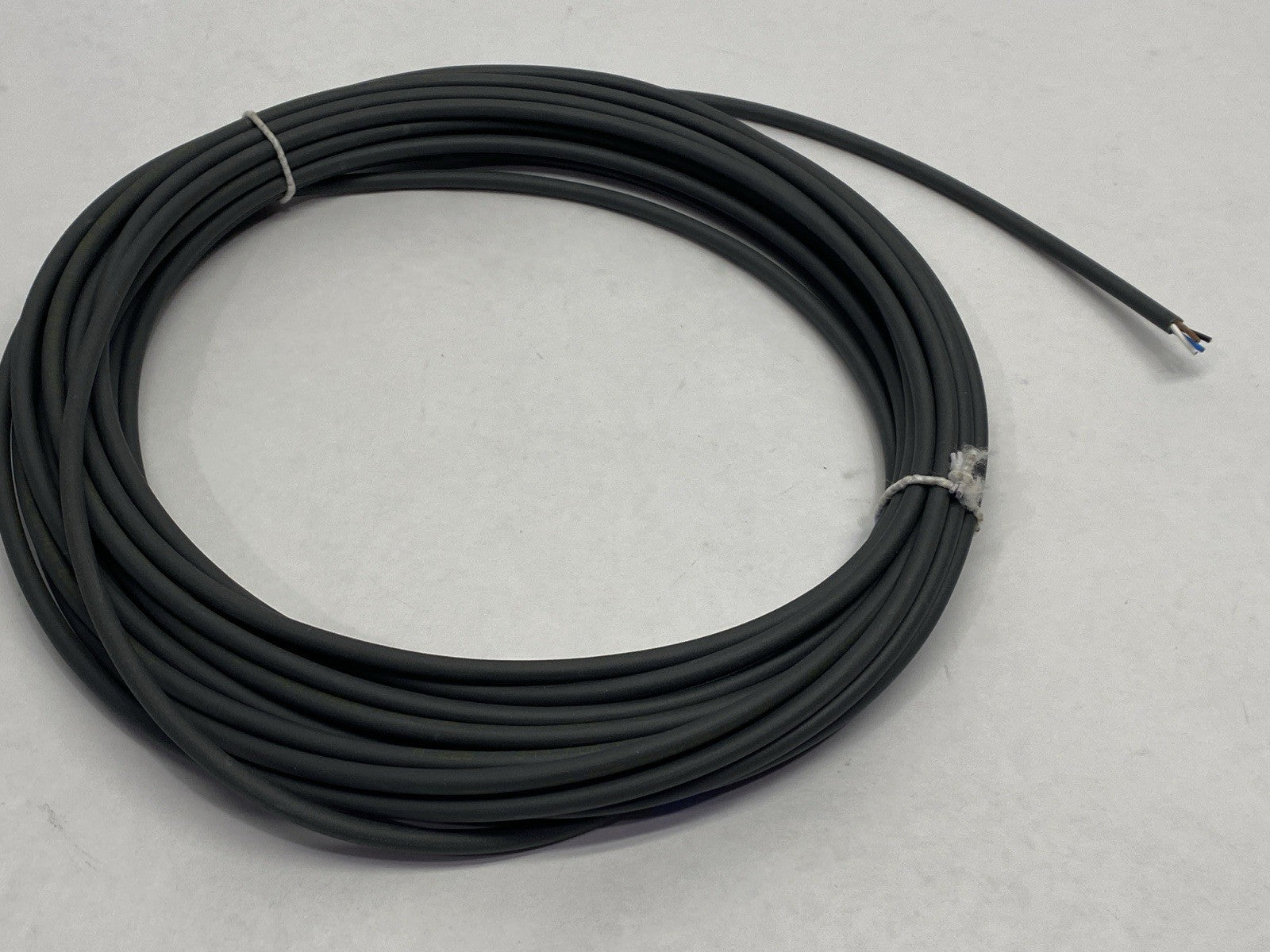 Lumberg Automation RKMV 4-225/10M Single Ended Cordset Female M8 4-Pin 700000396 - Maverick Industrial Sales