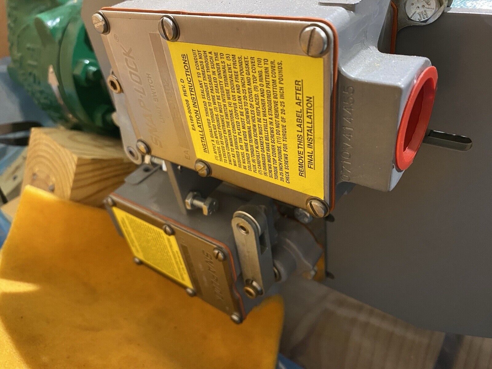 Emerson Fisher Controls Type 667 Size 45 Type ET 2" Control Valve 2-5/16" Port - Maverick Industrial Sales