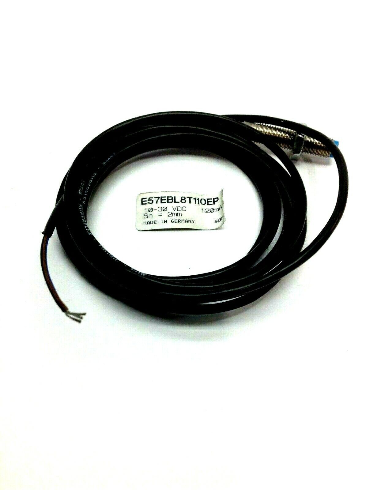 Eaton E57EBL8T110EP Small Diameter Inductive Proximity Sensor NPN - Maverick Industrial Sales