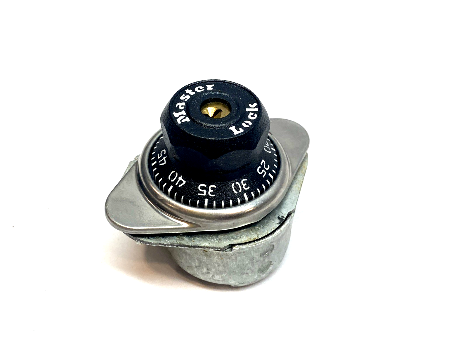 Master Lock 1670 Built‑In Combination Locker Lock 3‑Digit Dial LOT OF 25 - New – Open box - Maverick Industrial Sales