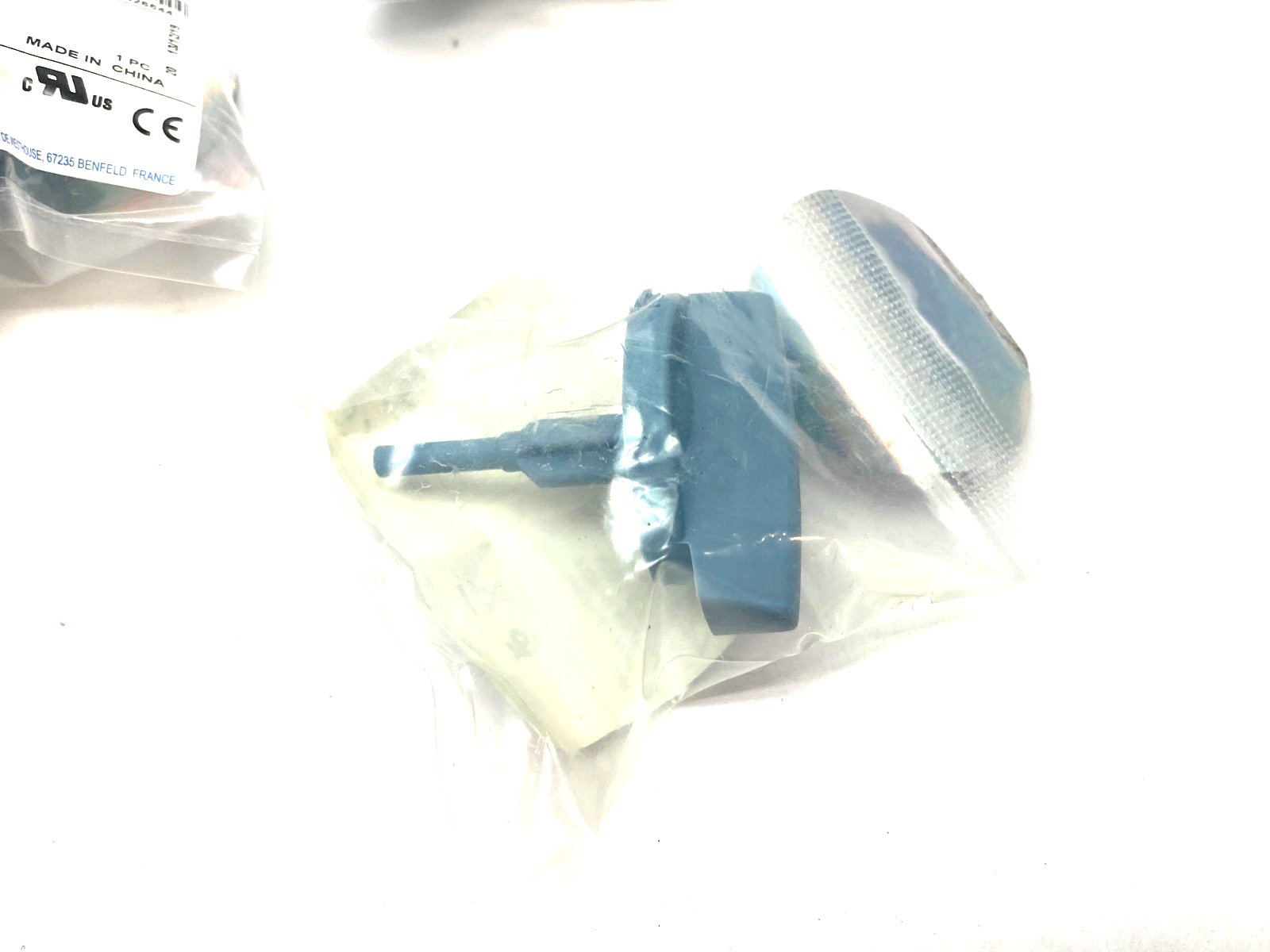 Socomec 22995012 Operation Handle POIGNEE D M00B LOT OF 3 - Maverick Industrial Sales