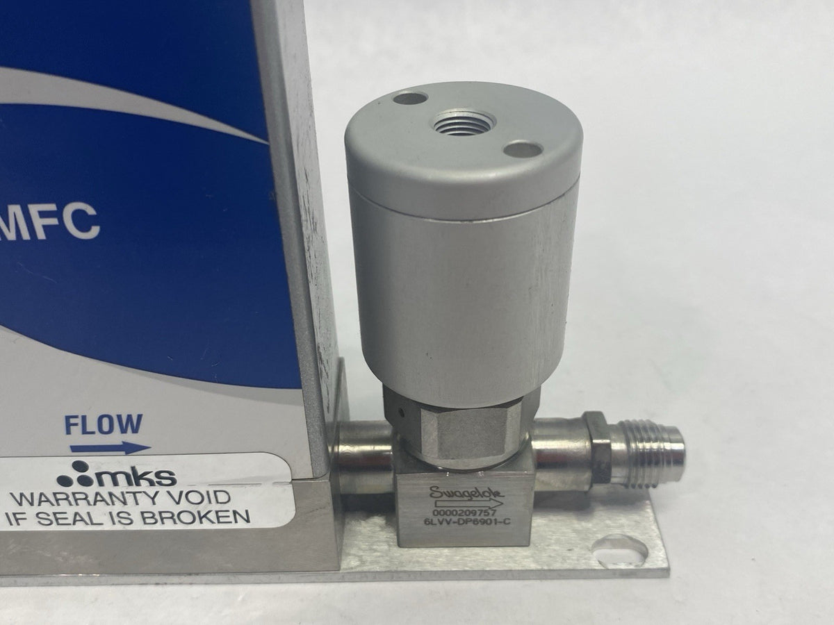 MKS Instruments GV50A013202R6V010 Sealed Mass Flow Controller 200SCCM Range - Maverick Industrial Sales