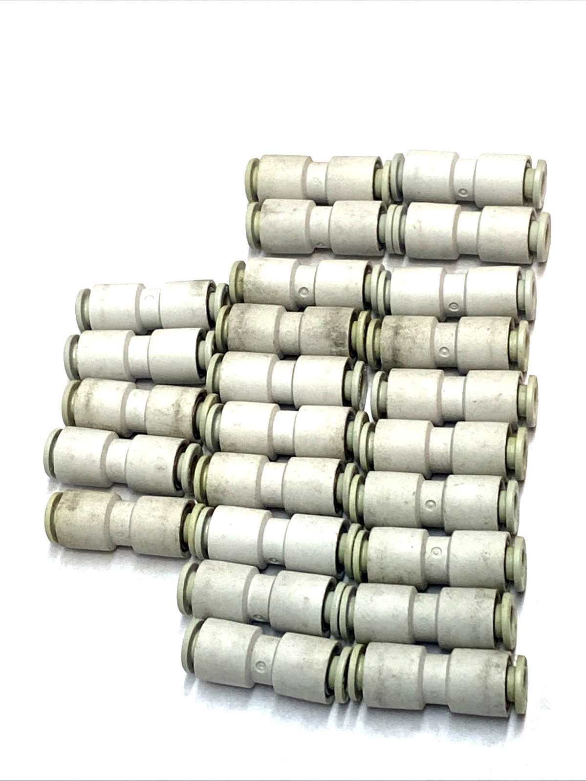 KQ2H06-00A | SMC One-Touch Straight Union Fitting 6mm Tube LOT OF 25 - Used - Maverick Industrial Sales