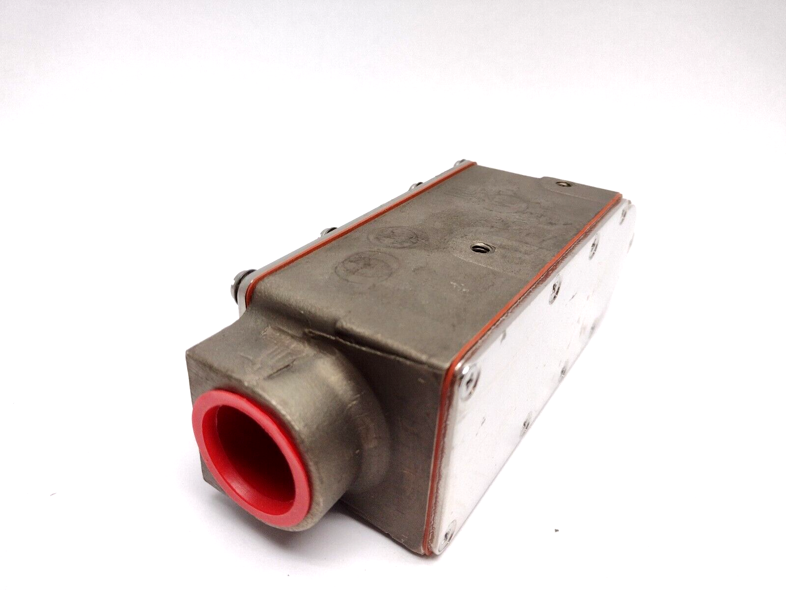 EA740-20001 | Namco Standard Mount Heavy Duty Limit Switch - New – Open box - Maverick Industrial Sales