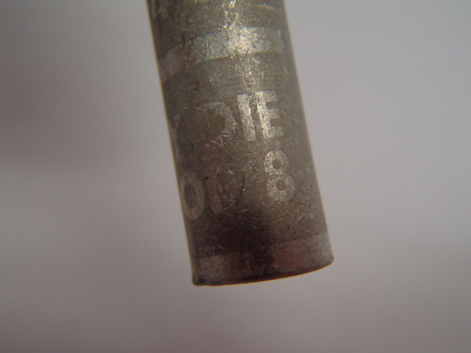 Burndy N40 4STR 346 or 8 Gray Die Terminal Lugs LOT OF 7 - Maverick Industrial Sales