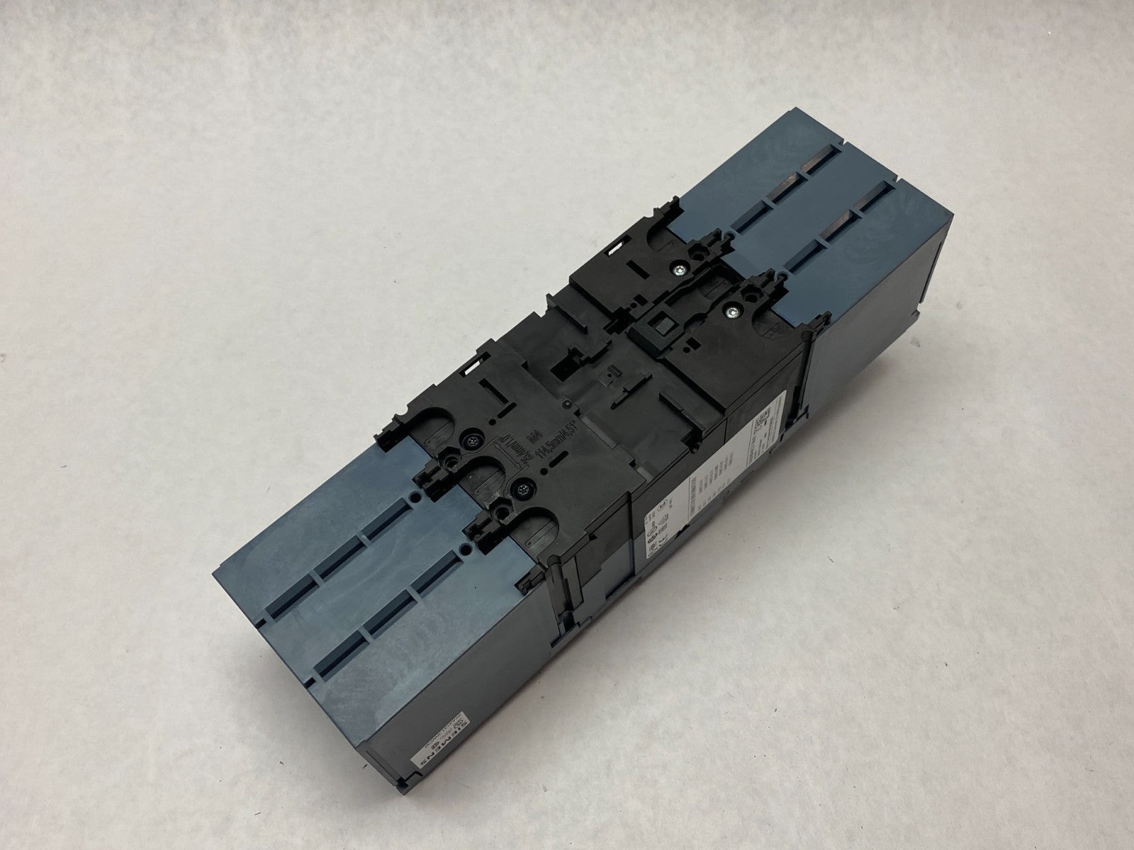 Siemens 3VA5180-6EC31-0AA0 Circuit Breaker 3-Pole 125 Breaking Capacity - Maverick Industrial Sales