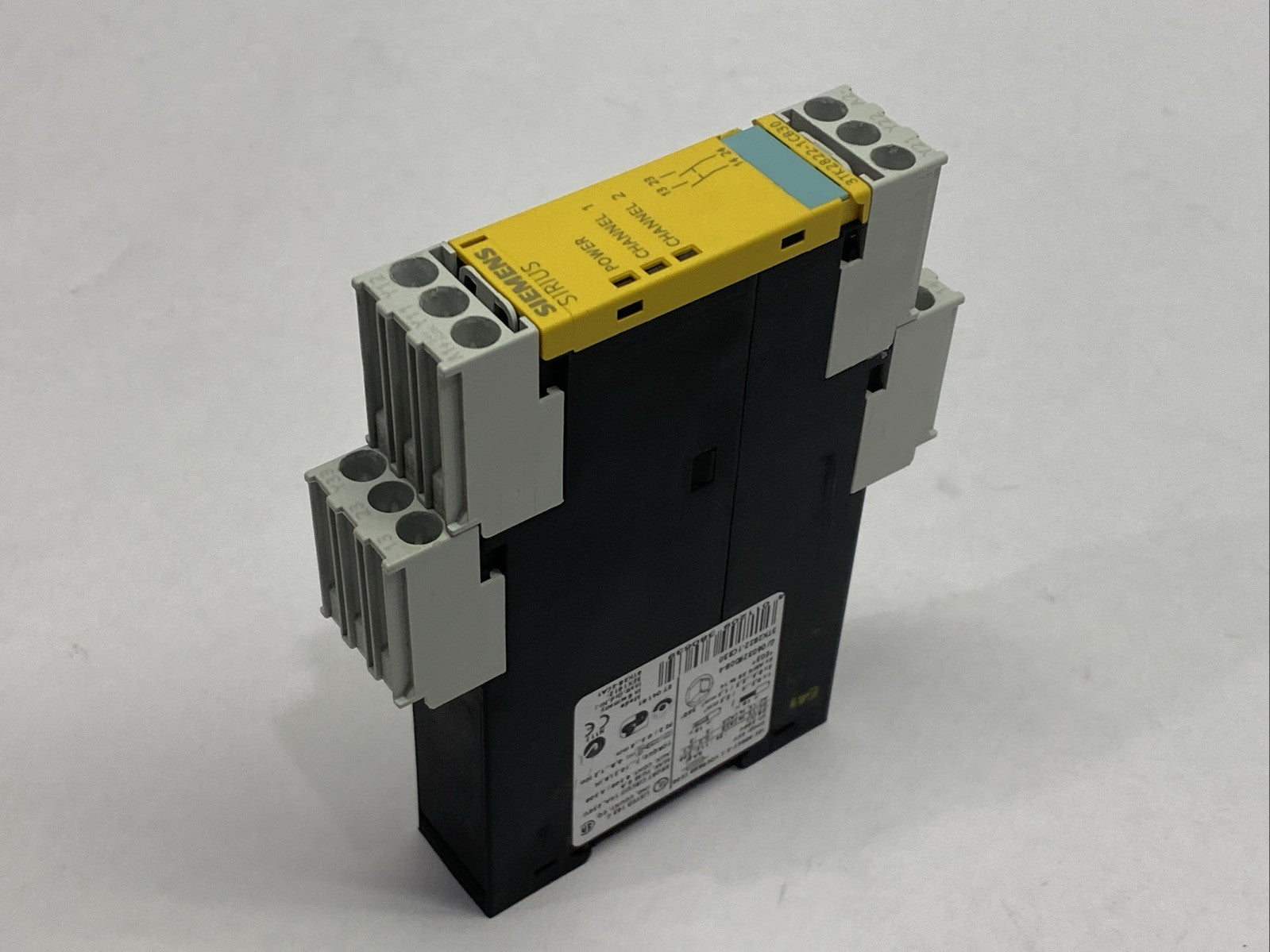 Siemens 3TK2822-1CB30 Sirius Safety Relay 24V - Maverick Industrial Sales
