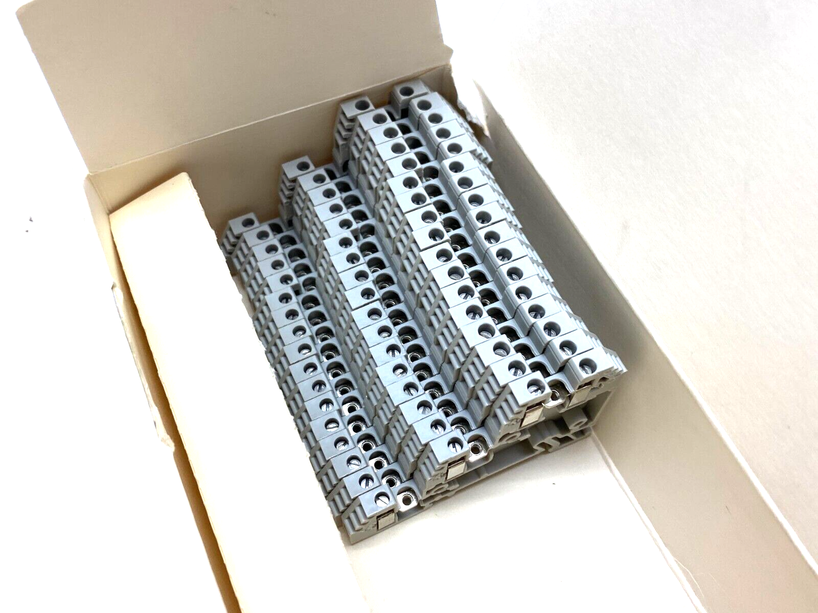 Allen Bradley 1492-WTS3 Ser B 3-Stage Feed-Through Terminal Block Gray BOX OF 17 - Maverick Industrial Sales