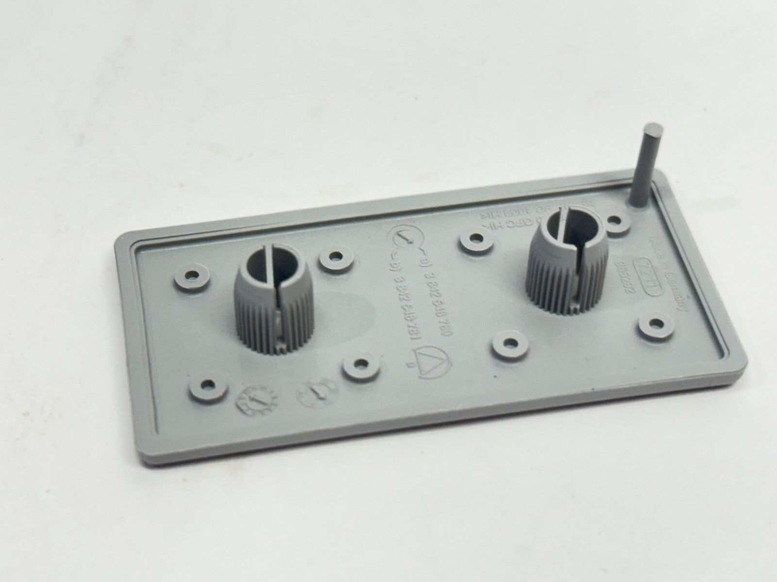 Bosch Rexroth 3842548780 Cap Cover Grey 30X60 LOT OF 10 - Maverick Industrial Sales
