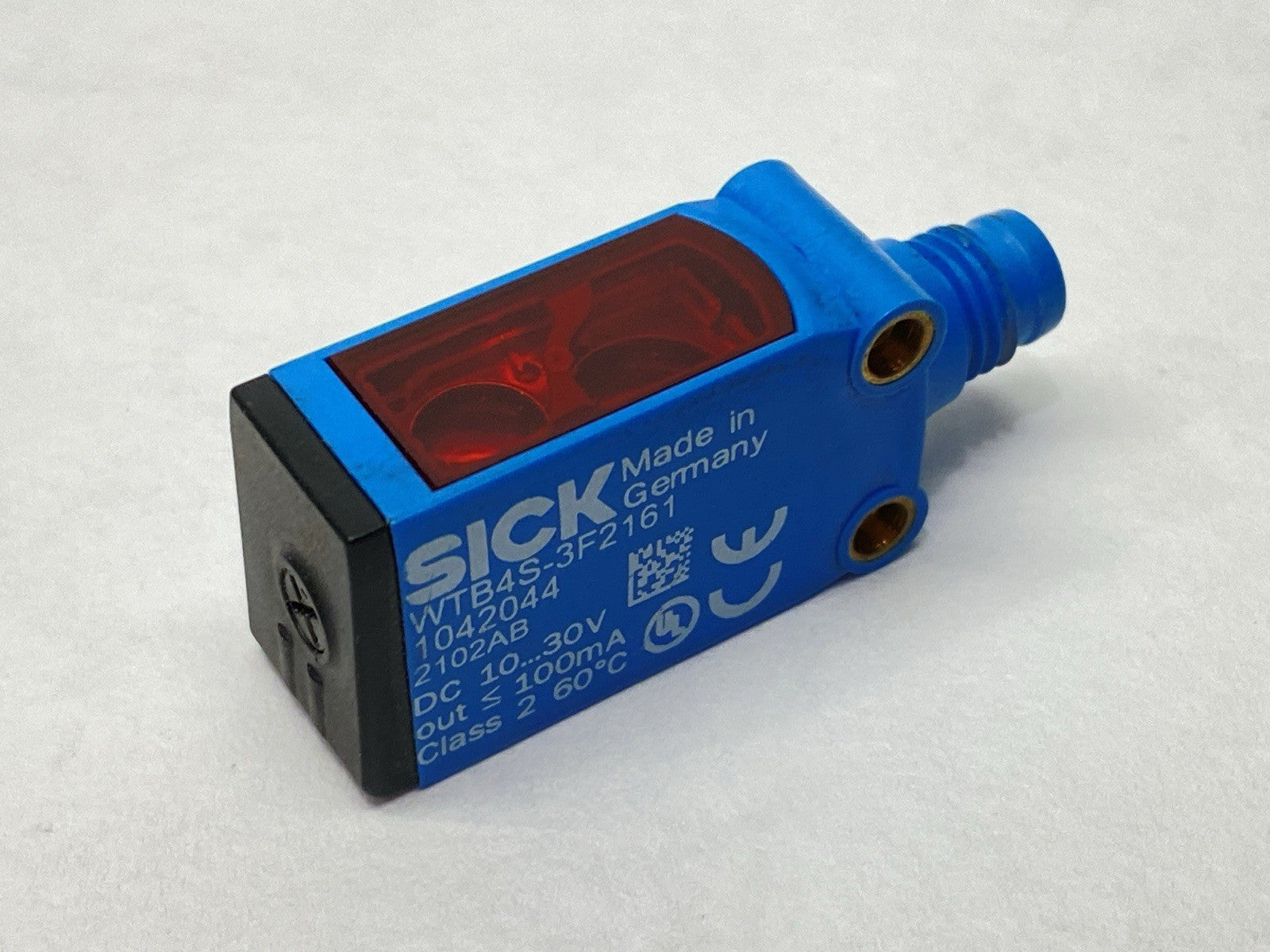 WTB4S-3F2161, 1042044 | Sick WTB4S-3F2161 Photoelectric Proximity Sensor 1042044 - Used - Maverick Industrial Sales