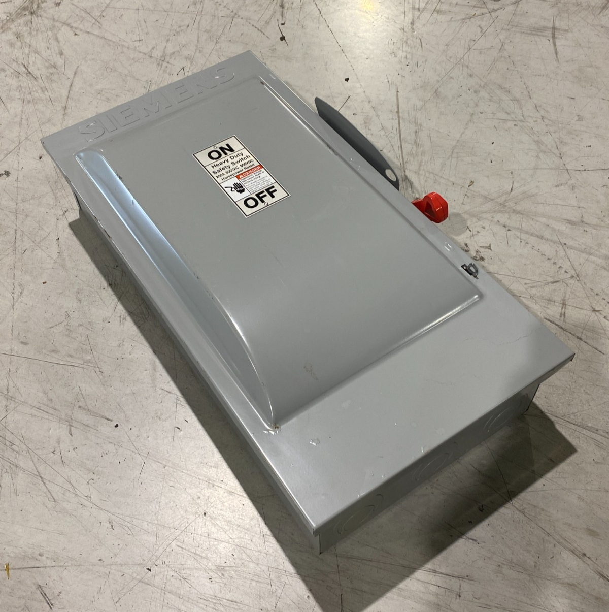 Siemens HF364 Heavy Duty Fusible Disconnect Switch 200A Max Type 1 - Maverick Industrial Sales
