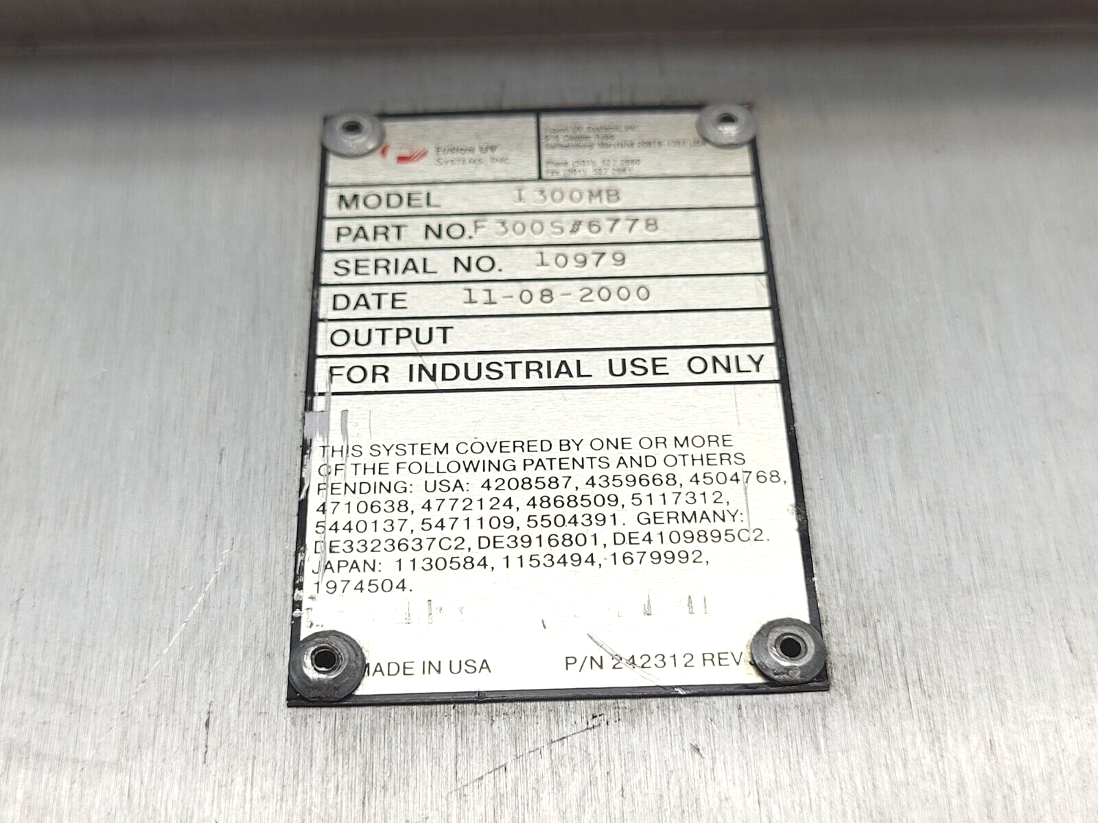 Heraeus I300MB Fusion UV Systems 3005/6778 Light Curing System For UV Rays - Maverick Industrial Sales