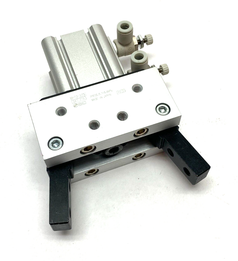 SMC MHT2-32DZ Pneumatic Toggle Gripper 2-Finger 32mm Bore 0.1~0.6MPa Press - Maverick Industrial Sales