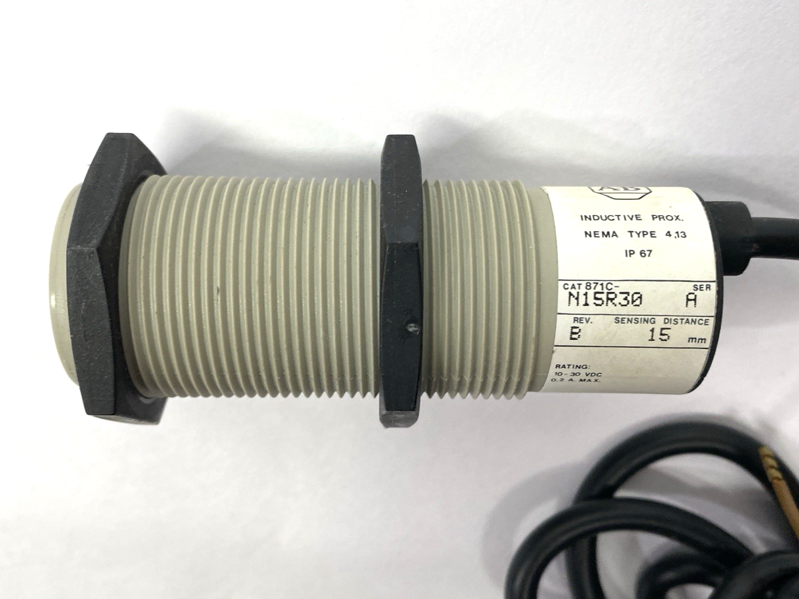 817C-N15R30 Ser. A | Allen Bradley Cylindrical Inductive Proximity Sensor Rev. B - New – Open box - Maverick Industrial Sales