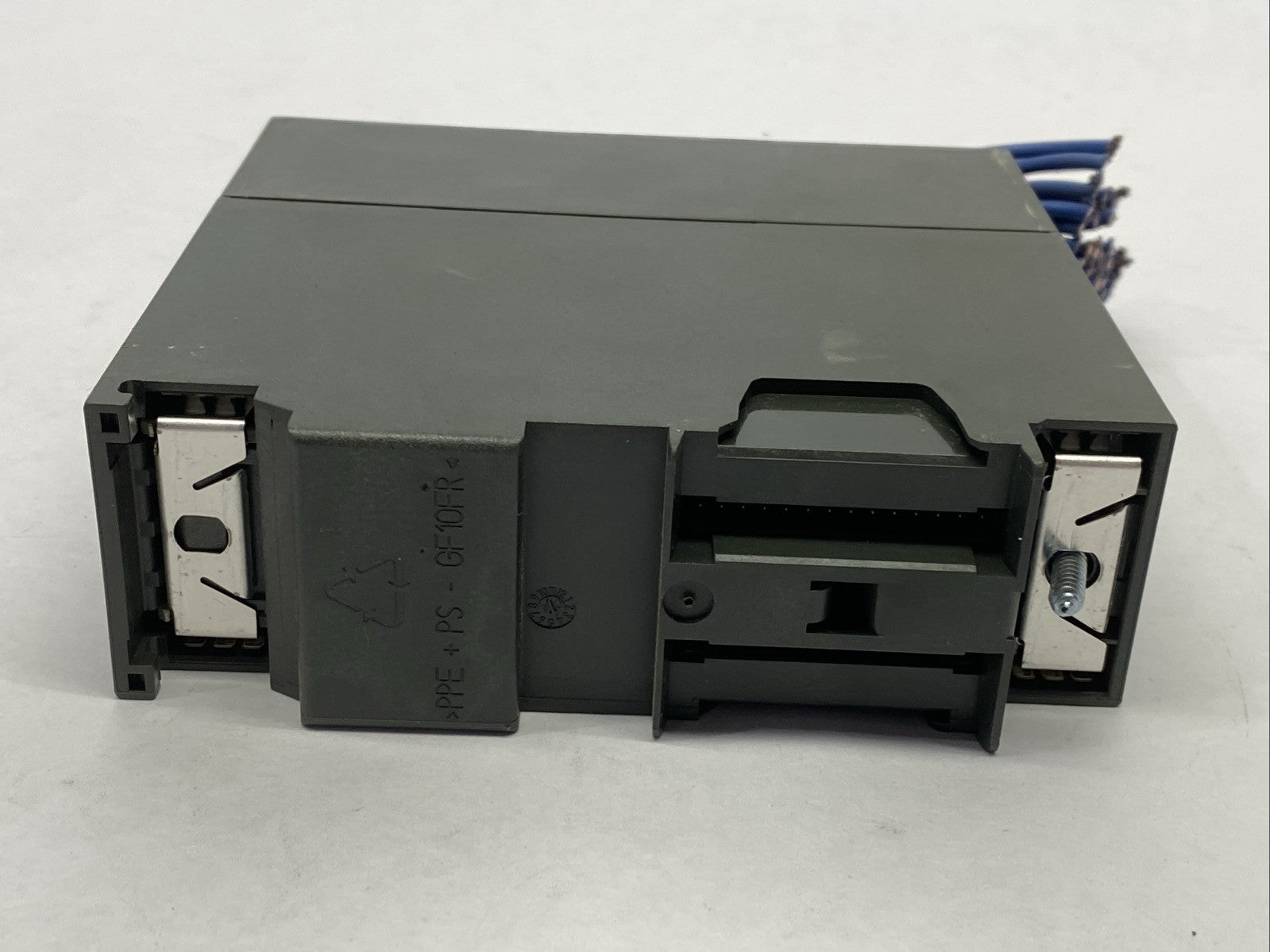 Siemens 6ES7322-1BL00-0AA0 Simatic S7 Digital Output Module SM322 NO COVER - Maverick Industrial Sales