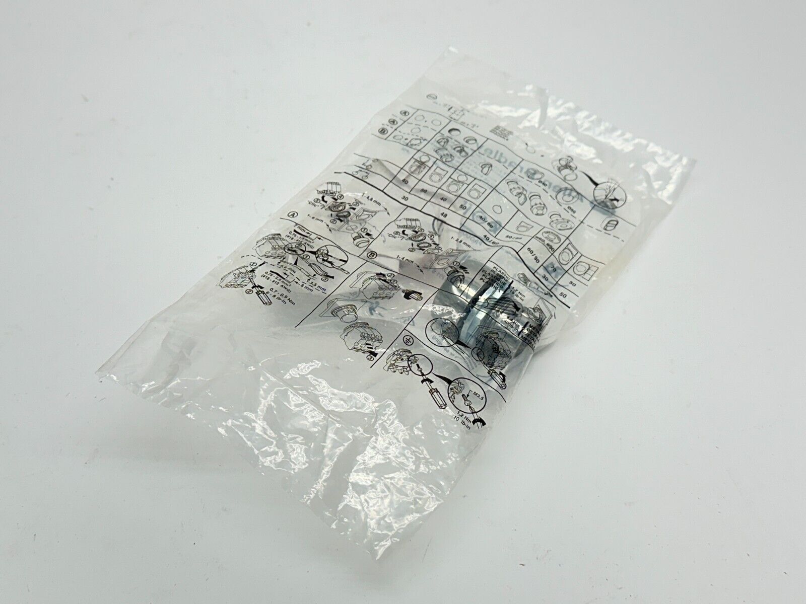 Allen Bradley 800FM-FA4 Ser A Pushbutton 22mm Red - Maverick Industrial Sales