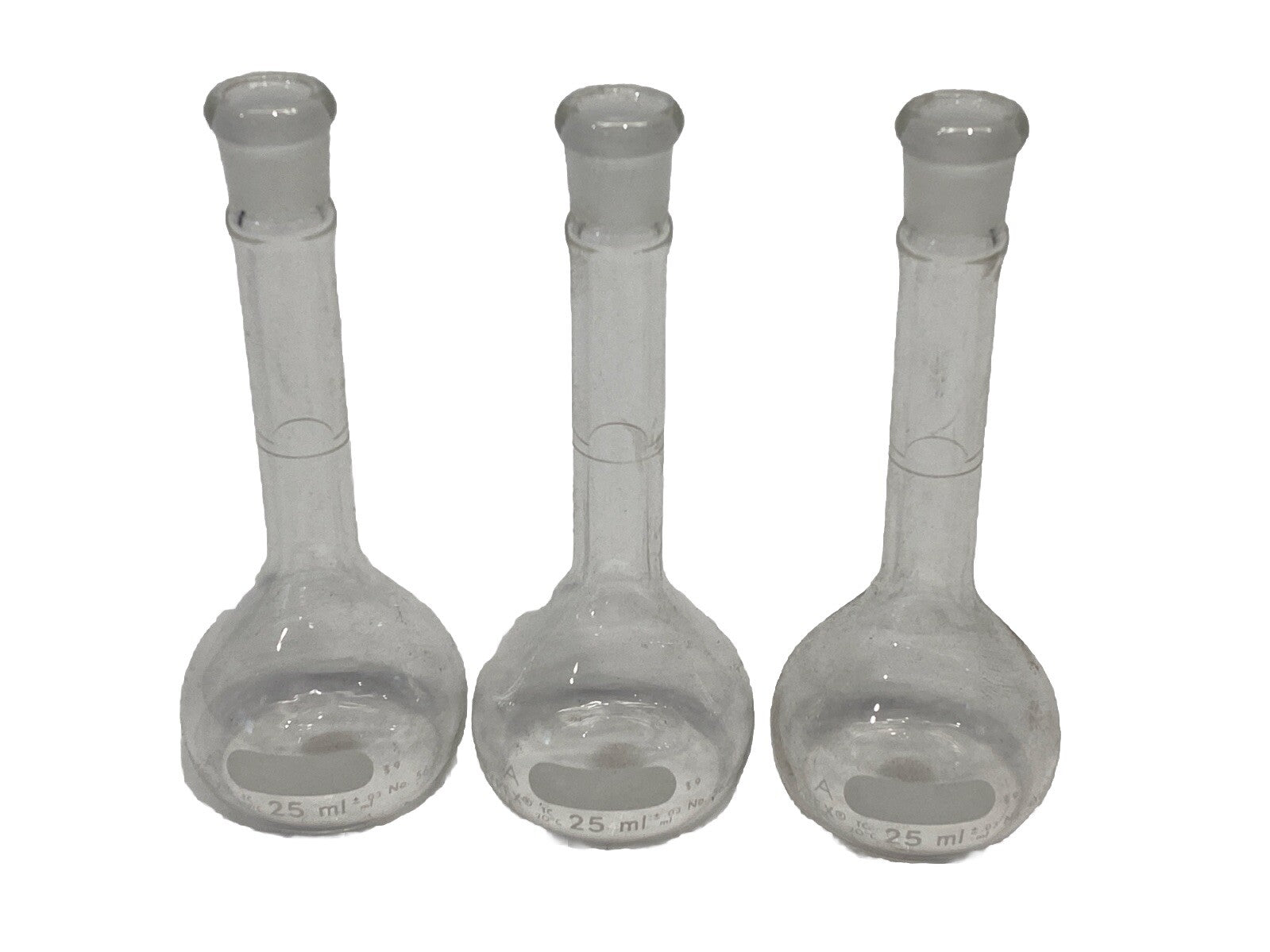 Pyrex 5642-25 25mL Class A Volumetric Flask Polyethylene Standard Taper LOT OF 3 - Maverick Industrial Sales