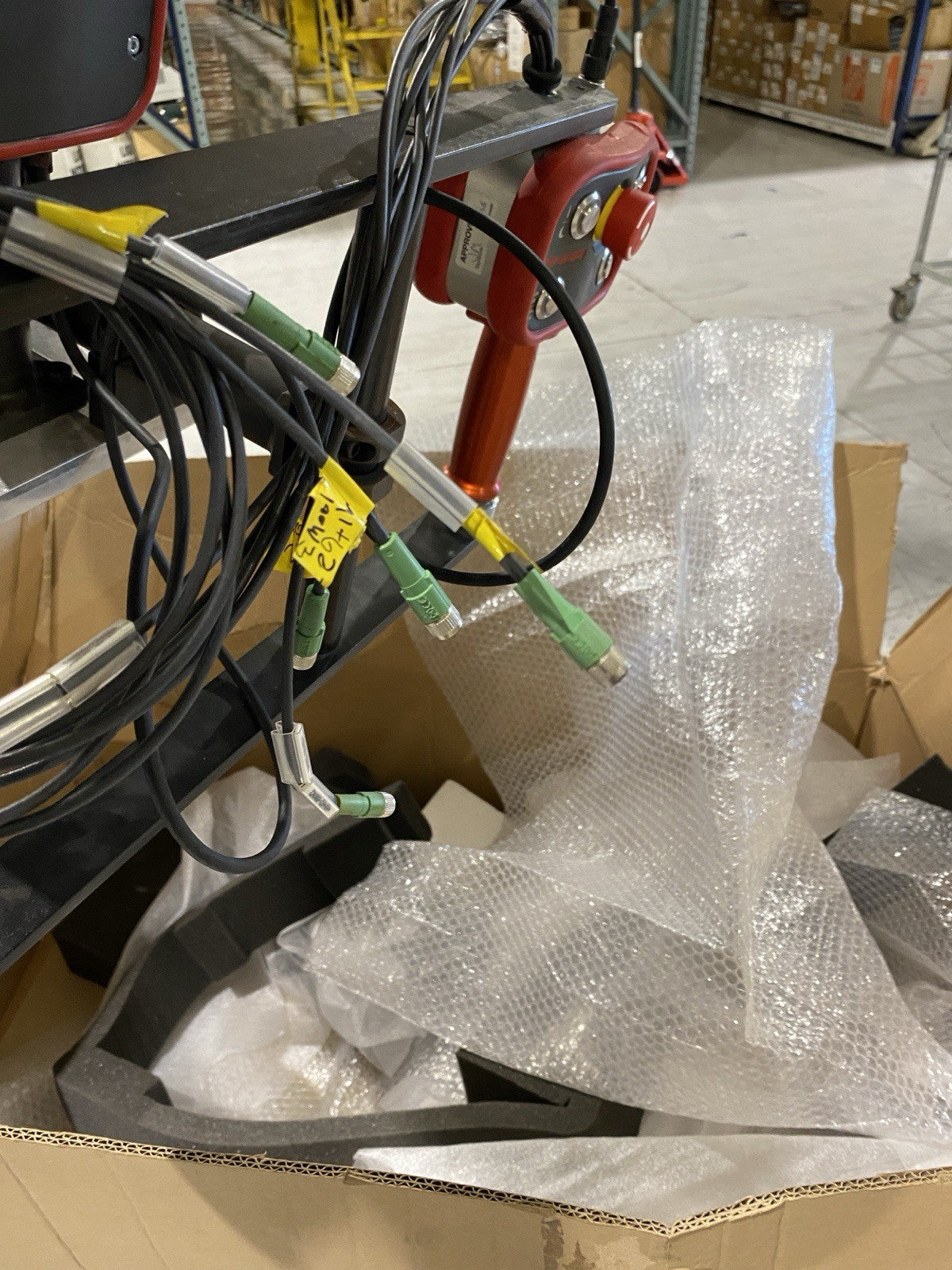 Binar Quick-Lift QLR 200i 230V 200 KG Max Load Smart Hoist - Maverick Industrial Sales