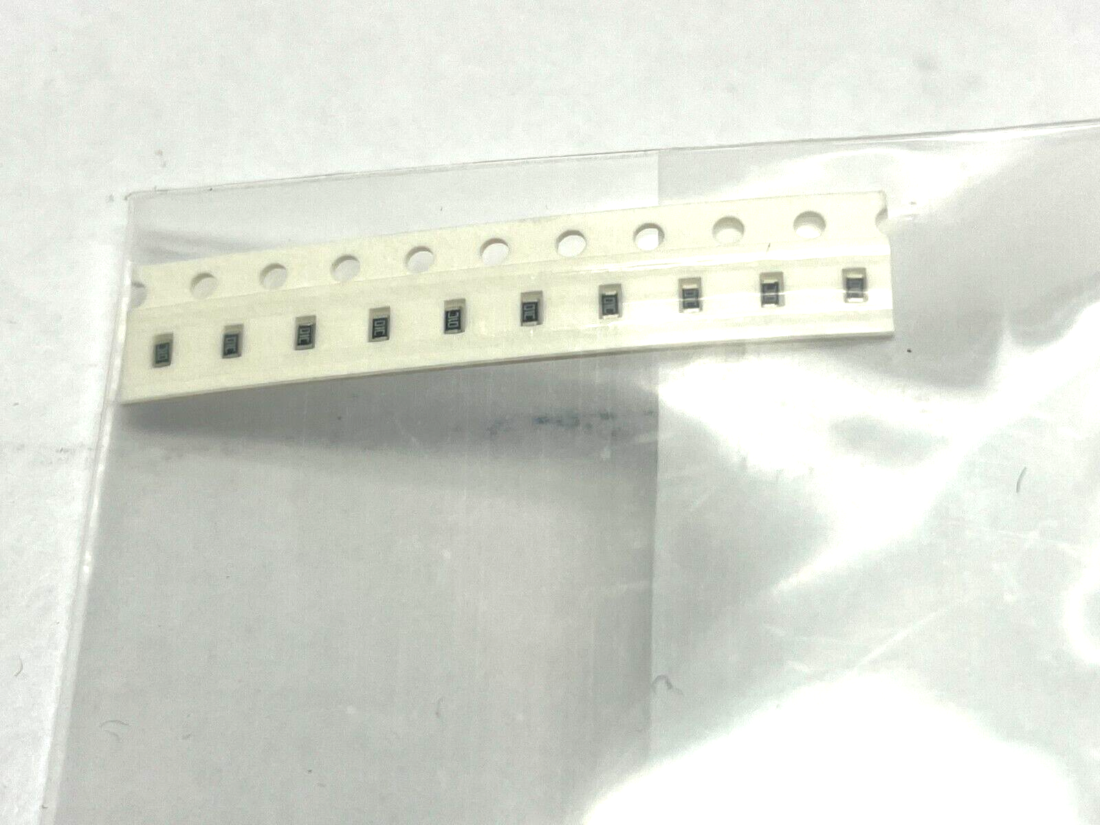 YAGEO RC0603FR-071KL Chip Resistor 1 kOhms ±1% 0.1W 1/10W LOT OF 20 - Maverick Industrial Sales