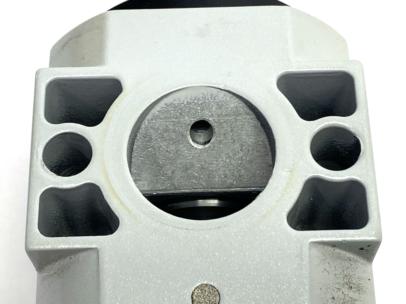 Festo HEL-D-MIDI Pneumatic On/Off Valve 2/2-Way 16 bar 230PSI 170691 - Maverick Industrial Sales