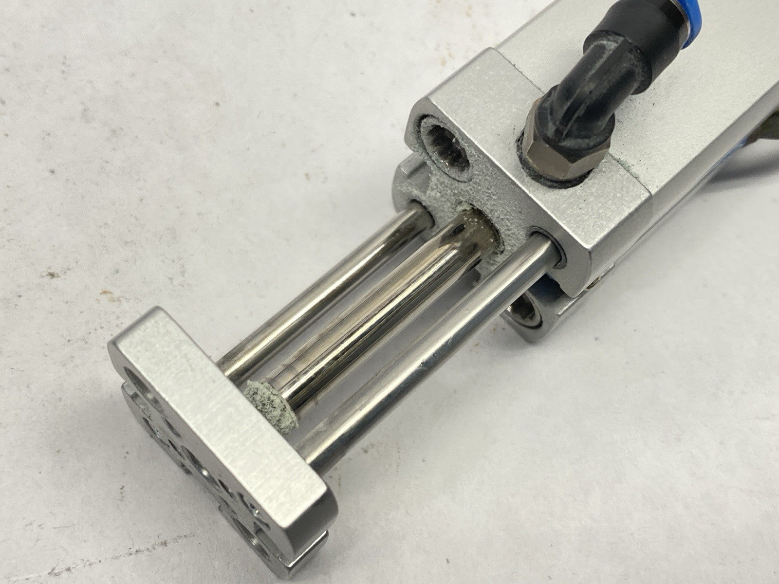 ADNGF-12-40-P-A | Festo Compact Pneumatic Cylinder 12mm Bore 40mm Stroke 554211 - Used - Maverick Industrial Sales