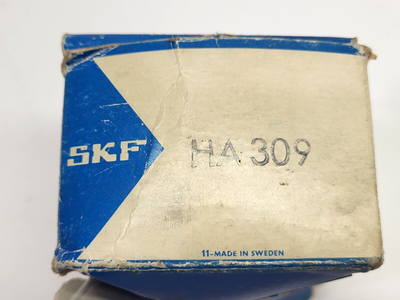 SKF HA309 Adapter Sleeve 36.513 x 65 x 39mm - Maverick Industrial Sales