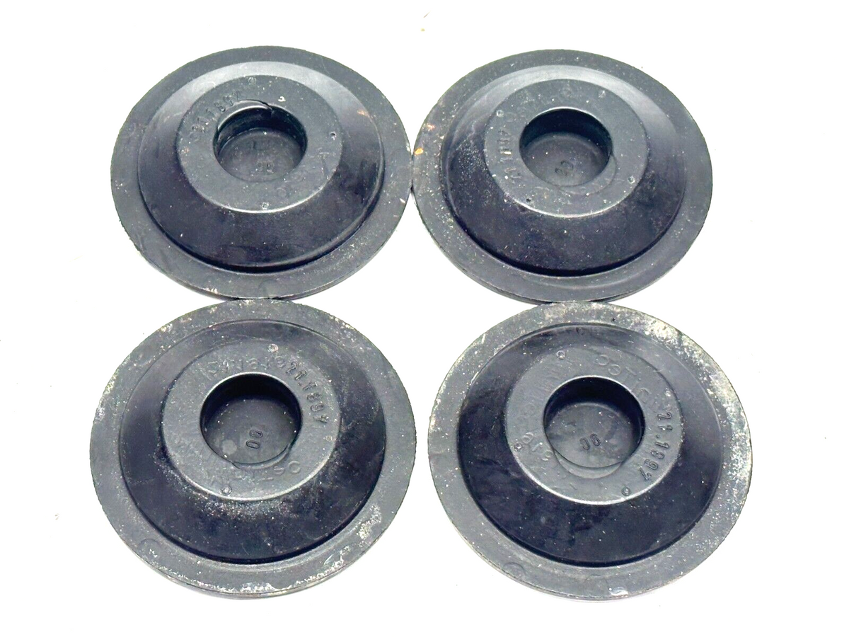 21.1897 | Minitec M16 Leveling Pad NBR Rubber Anti-Skid Black LOT OF 4 - Used - Maverick Industrial Sales