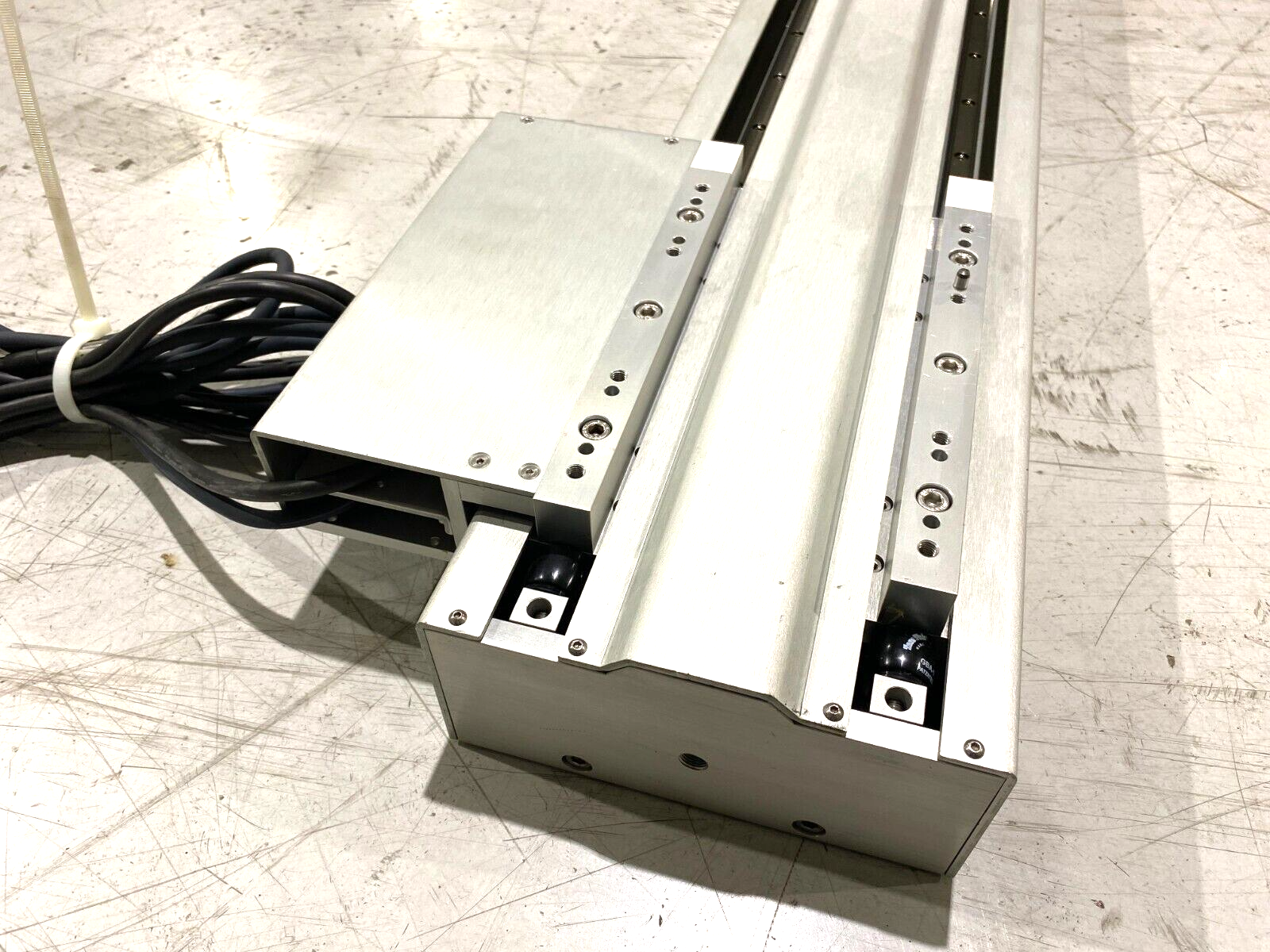 Yaskawa D030301 MTR SGLF Series Iron-Core Coil Linear Actuator and Magnet Track - Maverick Industrial Sales