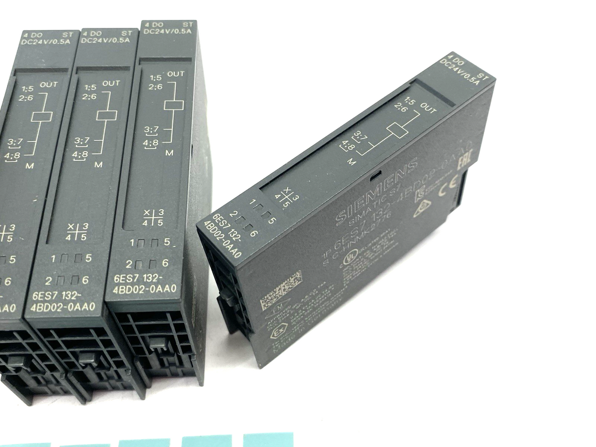 6ES7132-4BD02-0AA0 | Siemens SIMATIC DP ET200S Ele. Module 4 DO Standard, BOX OF 4 - New – Open box - Maverick Industrial Sales