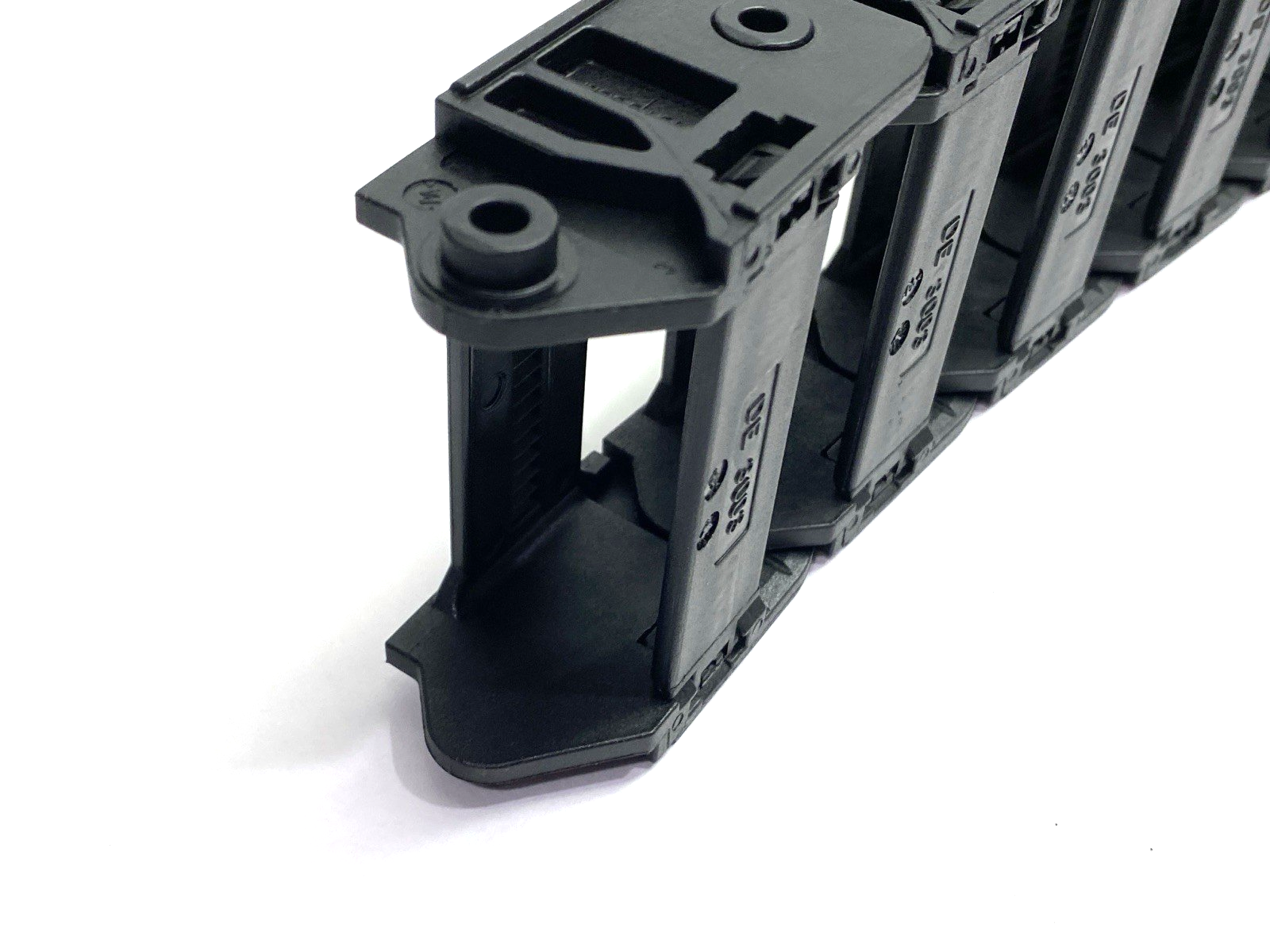 Murrplastik 3000621000-22 Cable Carrier Chain 1m - Maverick Industrial Sales