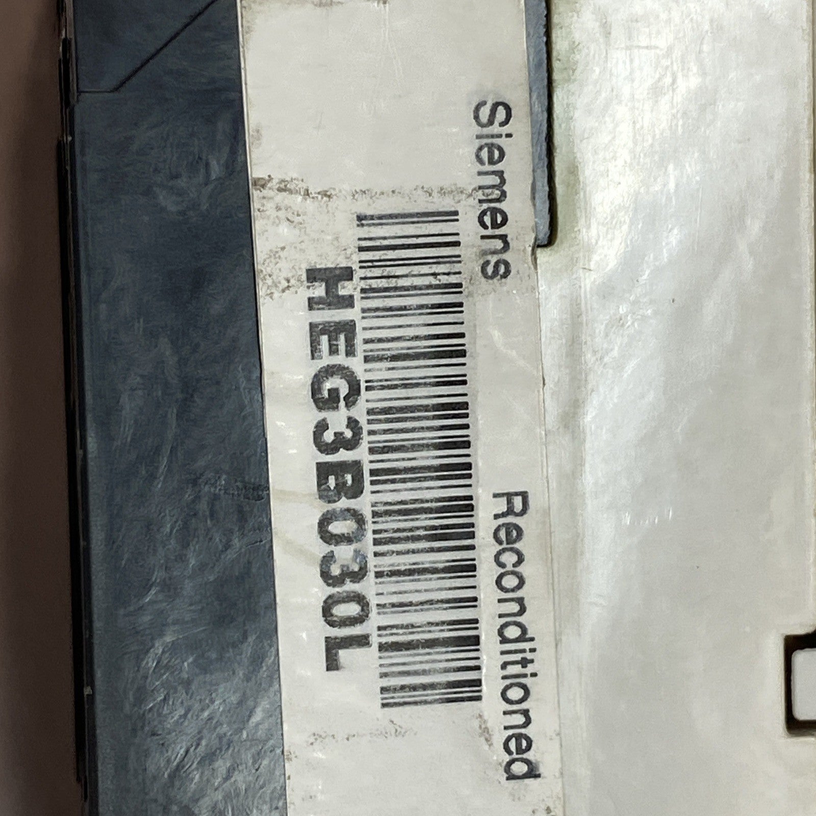 Siemens HEG3B030L Circuit Breaker 30A 600V 3PH 3 Pole Type HEG Frame EG - Maverick Industrial Sales