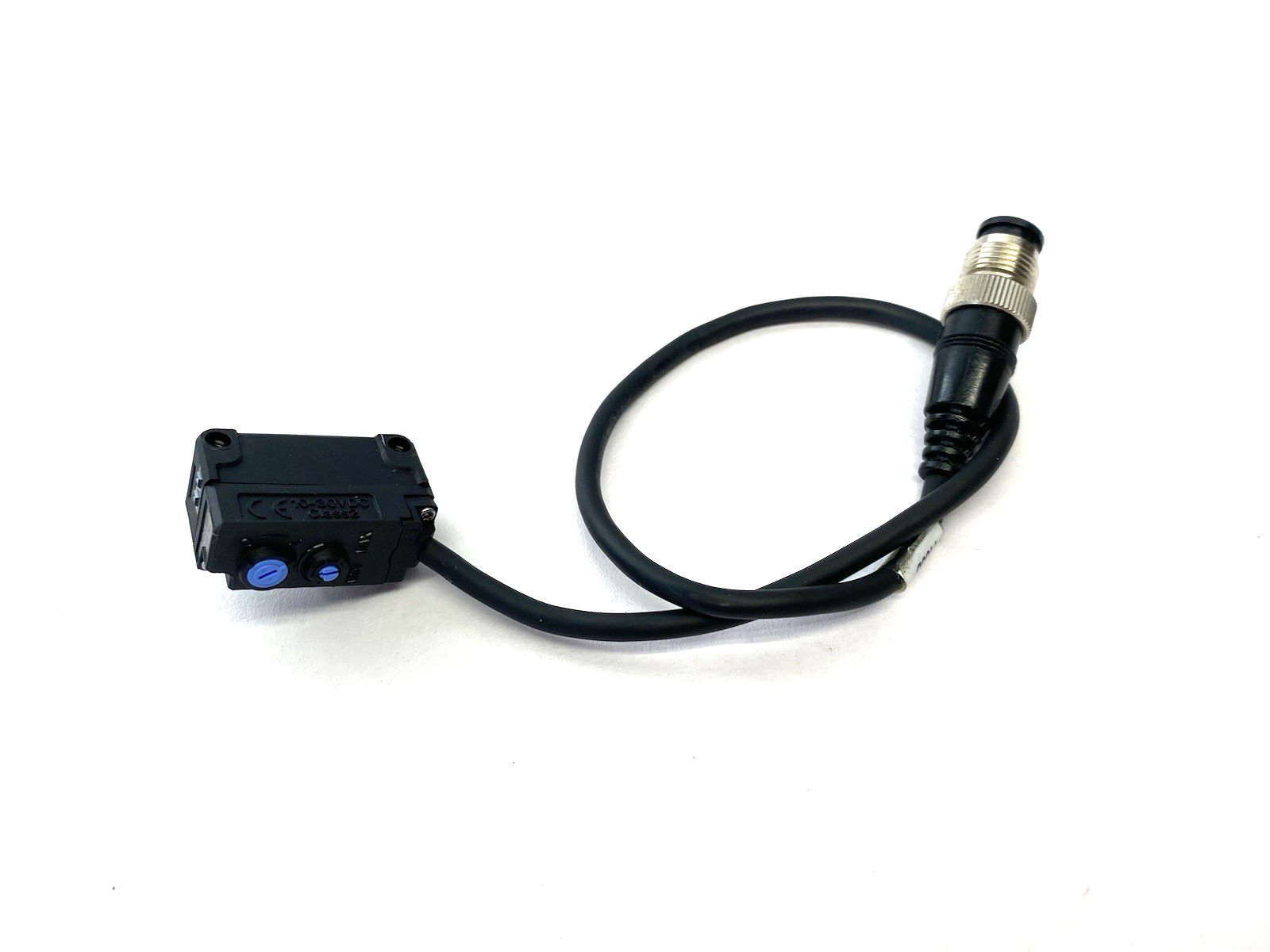 PZ-G102EN | Keyence Square Diffuse Refl. Sensor M12 Connector Type with Cable, NPN - Used - Maverick Industrial Sales