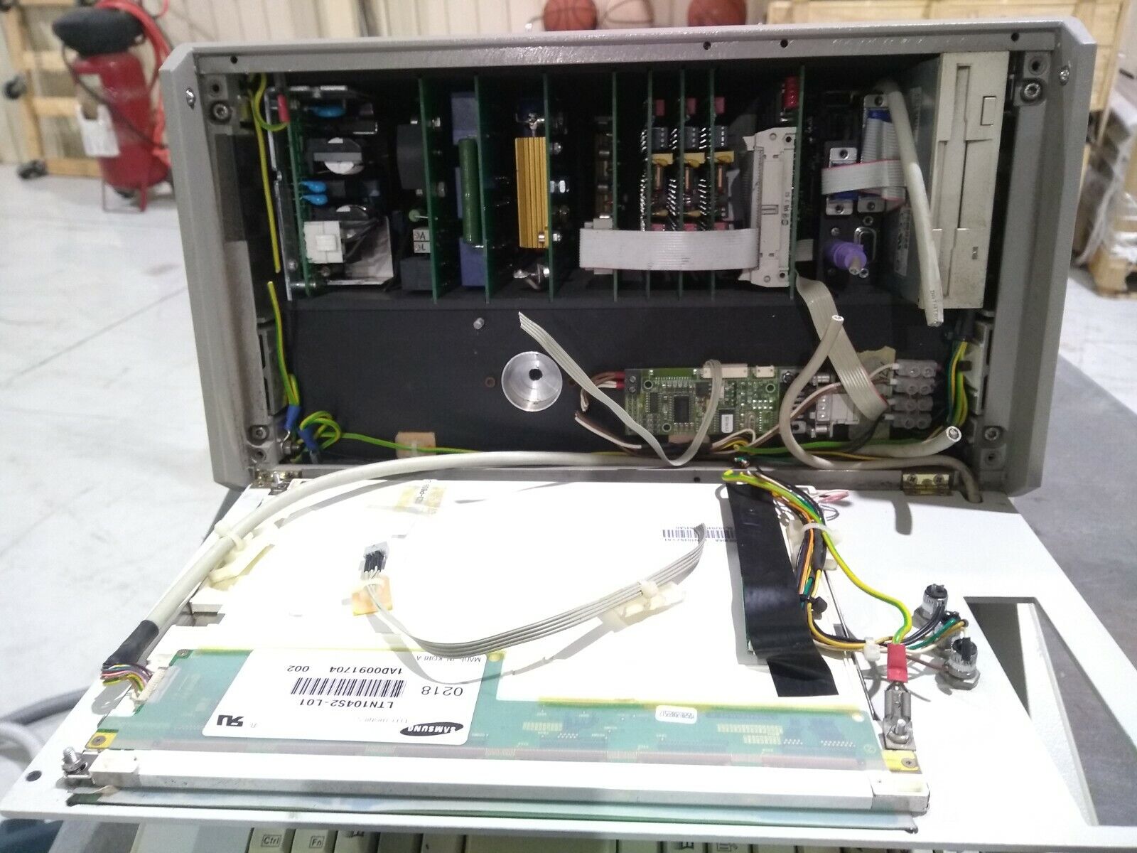Belec BCPO Compact Port Mobile Spectrometer and Accessories - Maverick Industrial Sales