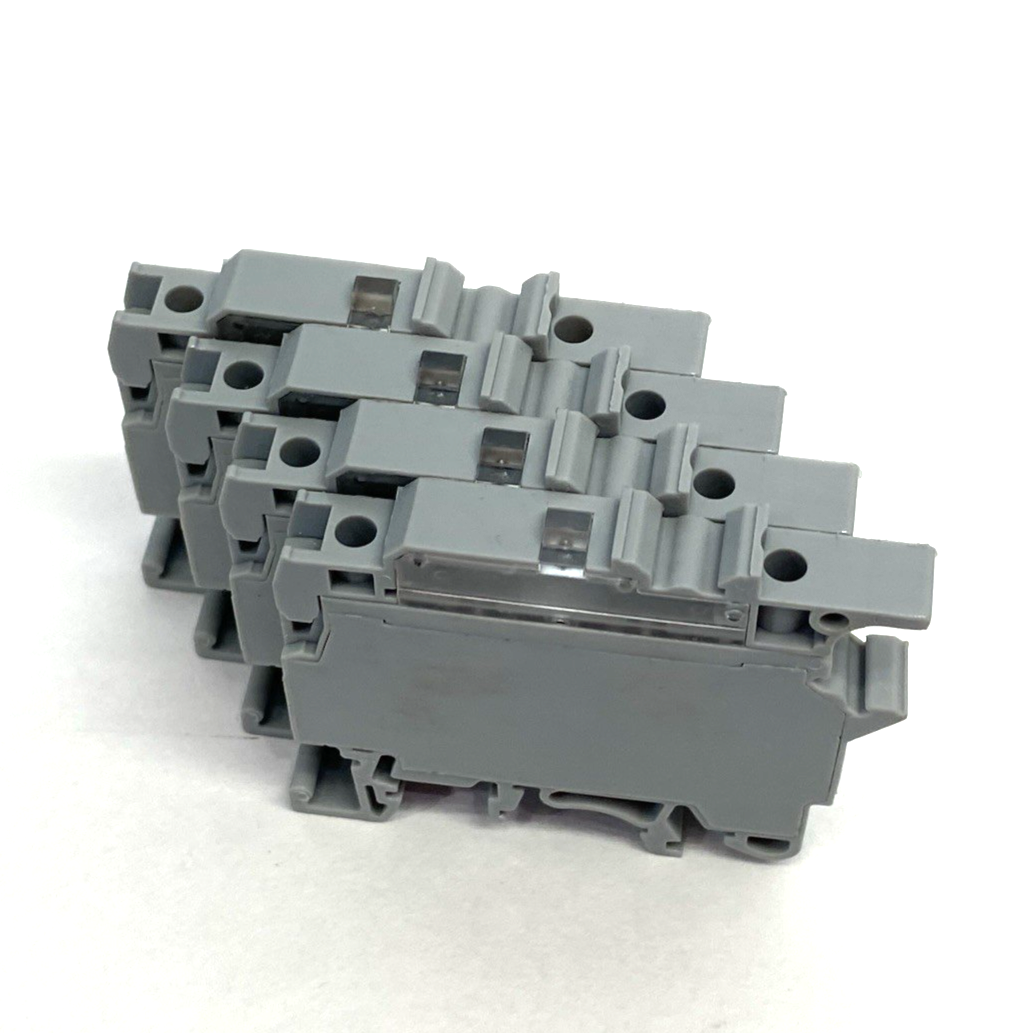 | Altech CF4U Fuseblock, Terminal Block, DIN Rail, LOT OF 4 - New – Open box - Maverick Industrial Sales