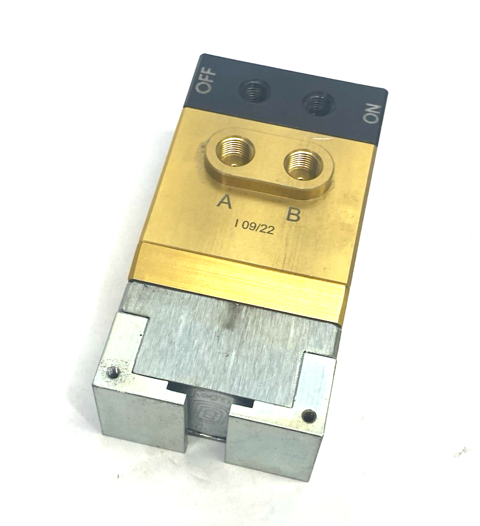 Magswitch 81401124 Compact T30 Fixturing EOAT Unit w/ Cap MISSING TOP SCREWS - Maverick Industrial Sales