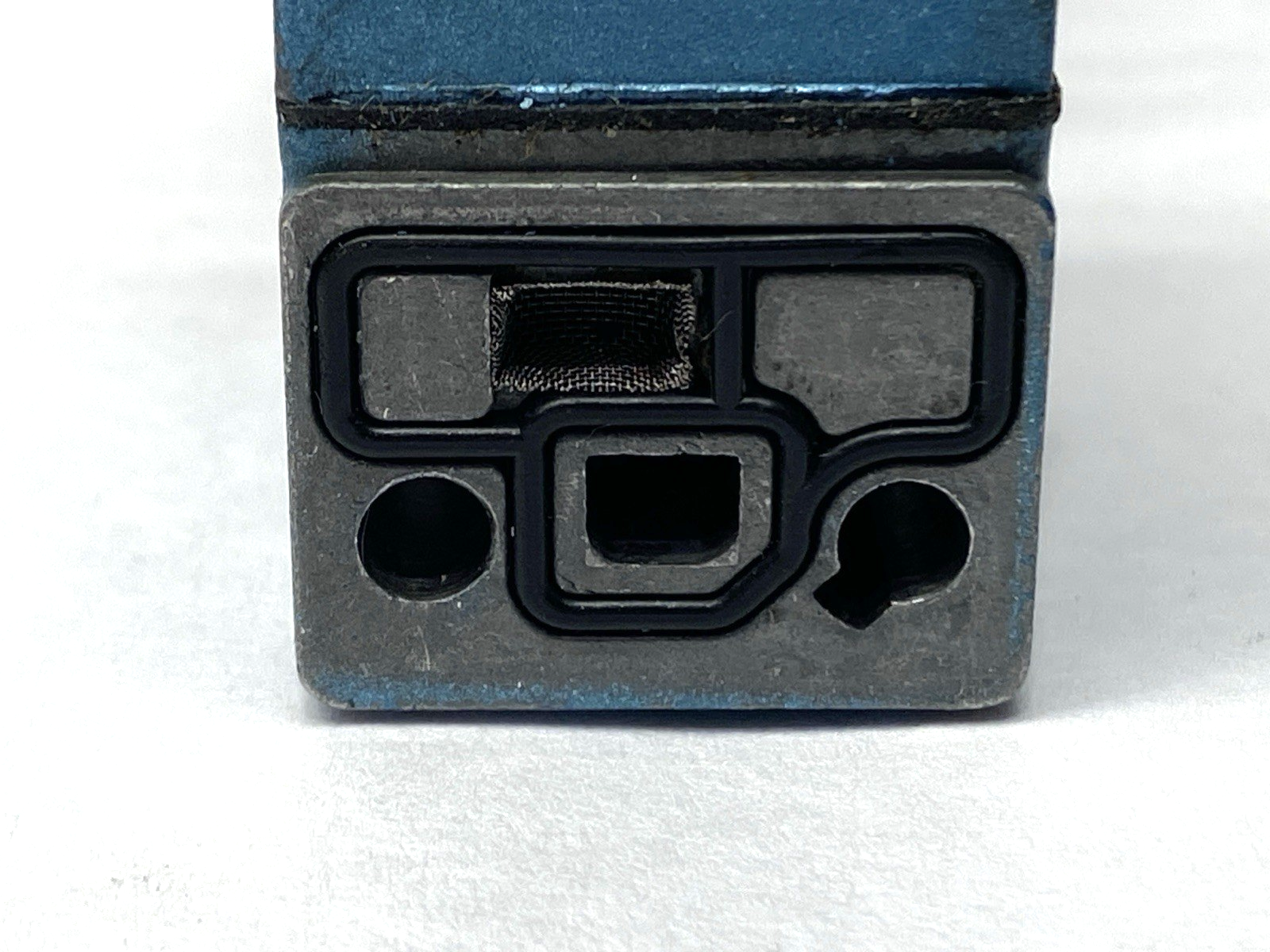 N/A | MAC Valves Solenoid Coil 25-150PSI 8.5W 24VDC - Used - Maverick Industrial Sales