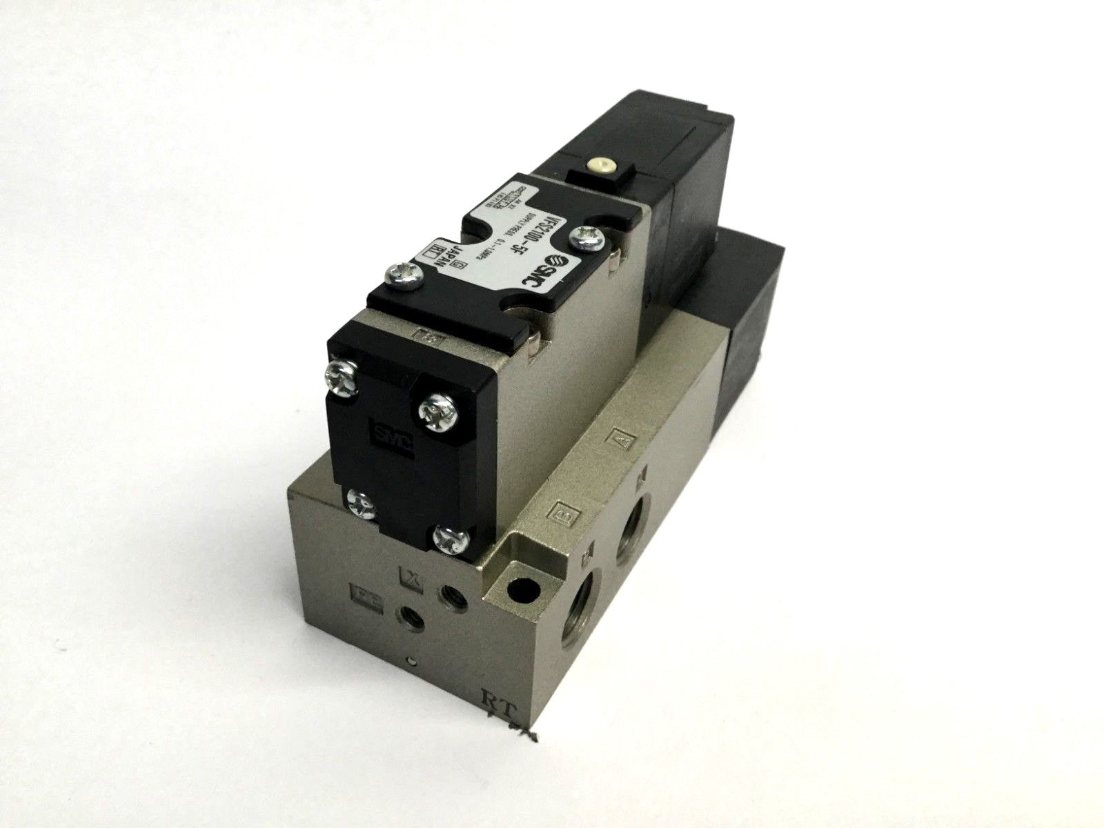 VFS2100-5F-02N | SMC Pilot Operated Valve 5-Port - New – Open box - Maverick Industrial Sales