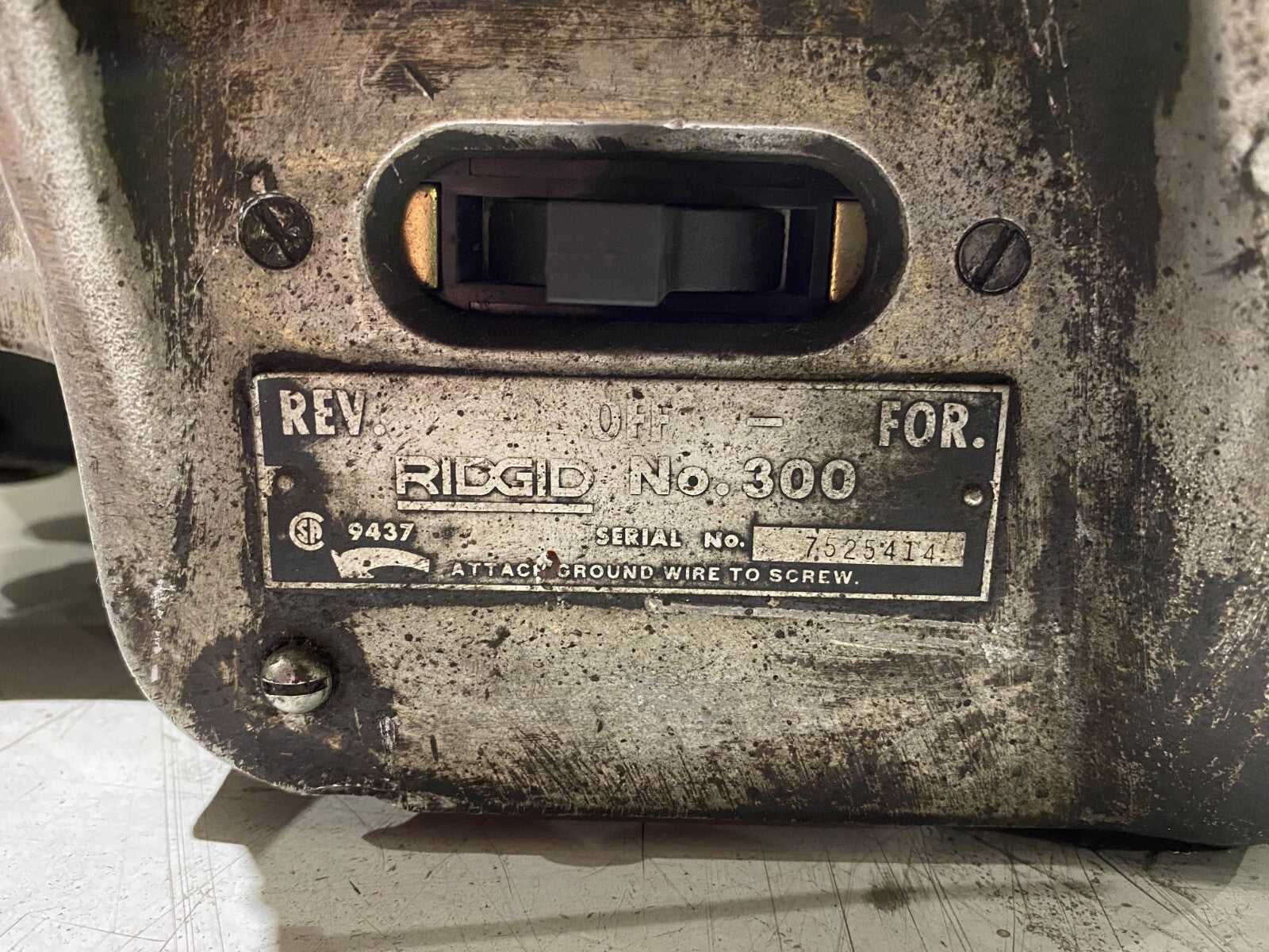 Ridgid 300 Electric Pipe Threader - Maverick Industrial Sales
