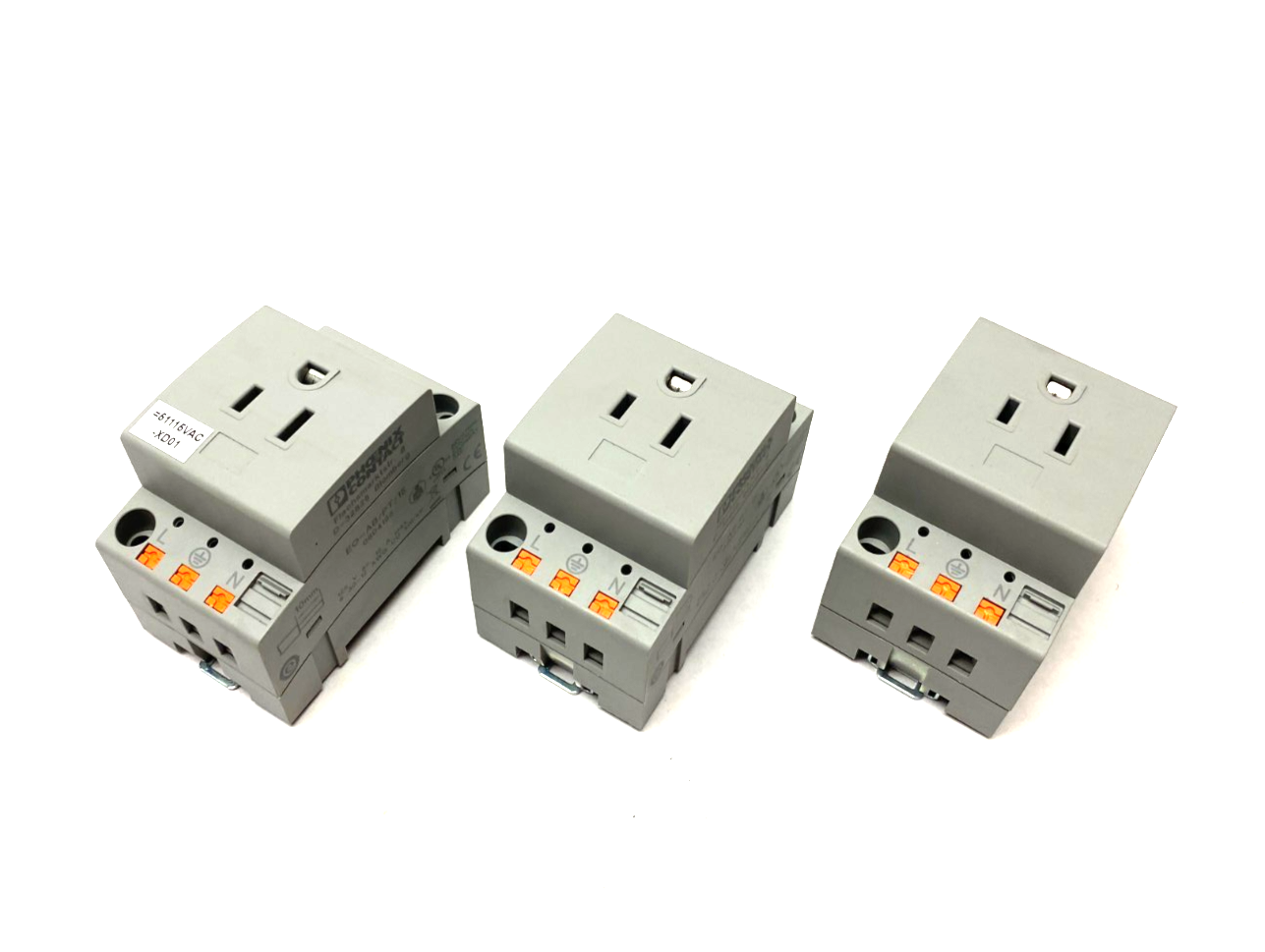 Phoenix Contact EO-AB/PT/15 Socket Receptacle DIN Mount 0804165 LOT OF 3 - Maverick Industrial Sales