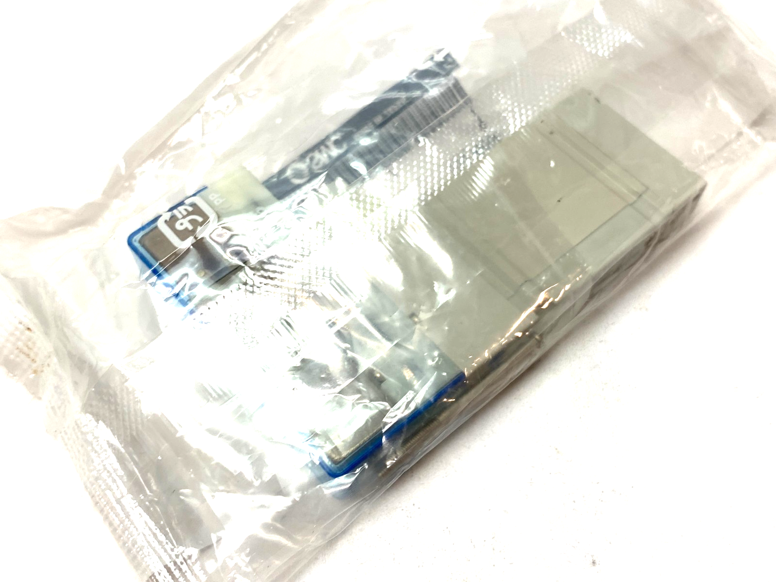 SMC SY3200-5U1-NA Solenoid Valve 4/5 Port - Maverick Industrial Sales