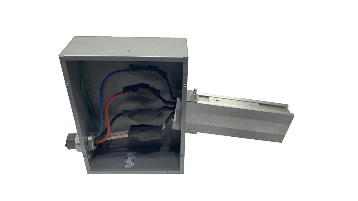 StarLine EF100N-4 Busway End Feed Tap Box 4P 600V 100A MISSING COVER - Maverick Industrial Sales