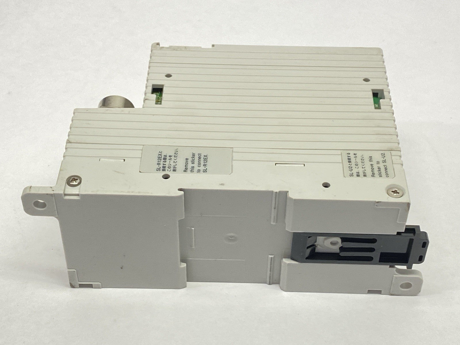 SL-R11 | Keyence Light Curtain Safety Control Unit MISSING COVER - Used - Maverick Industrial Sales