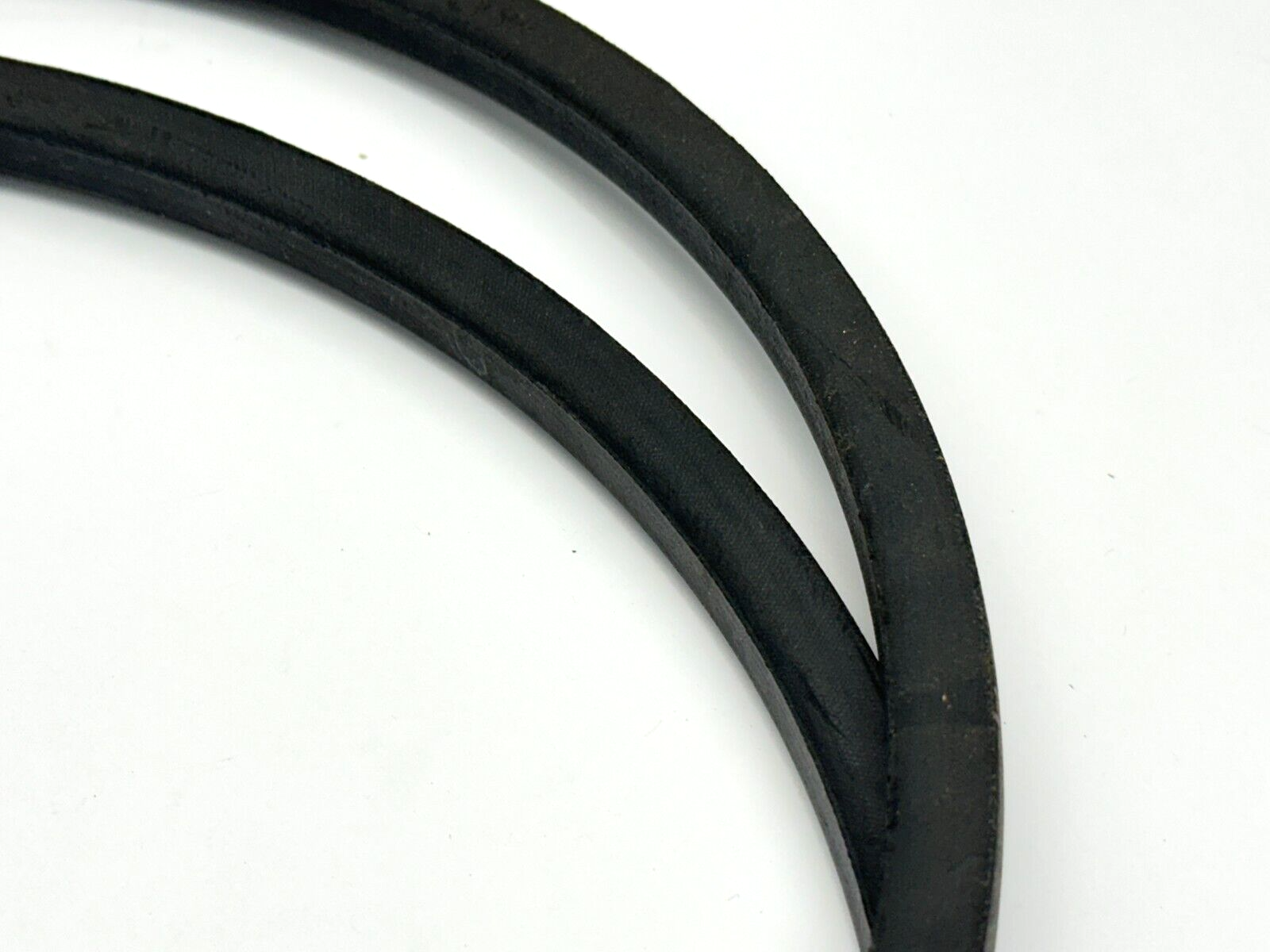 Gates 9003-2042 Hi-Power II V-Belt B42 LOT OF 2 - Maverick Industrial Sales