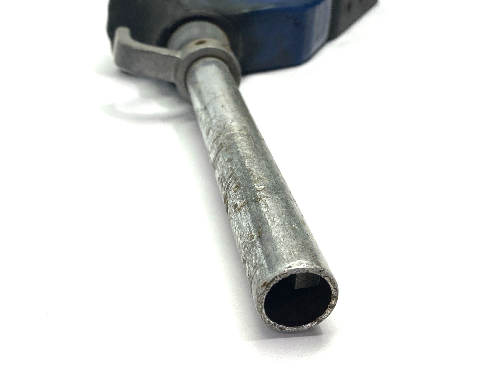 53225 | Great Plains Industries Unleaded Automatic Shut-Off Nozzle 3/4" NPT - Used - Maverick Industrial Sales